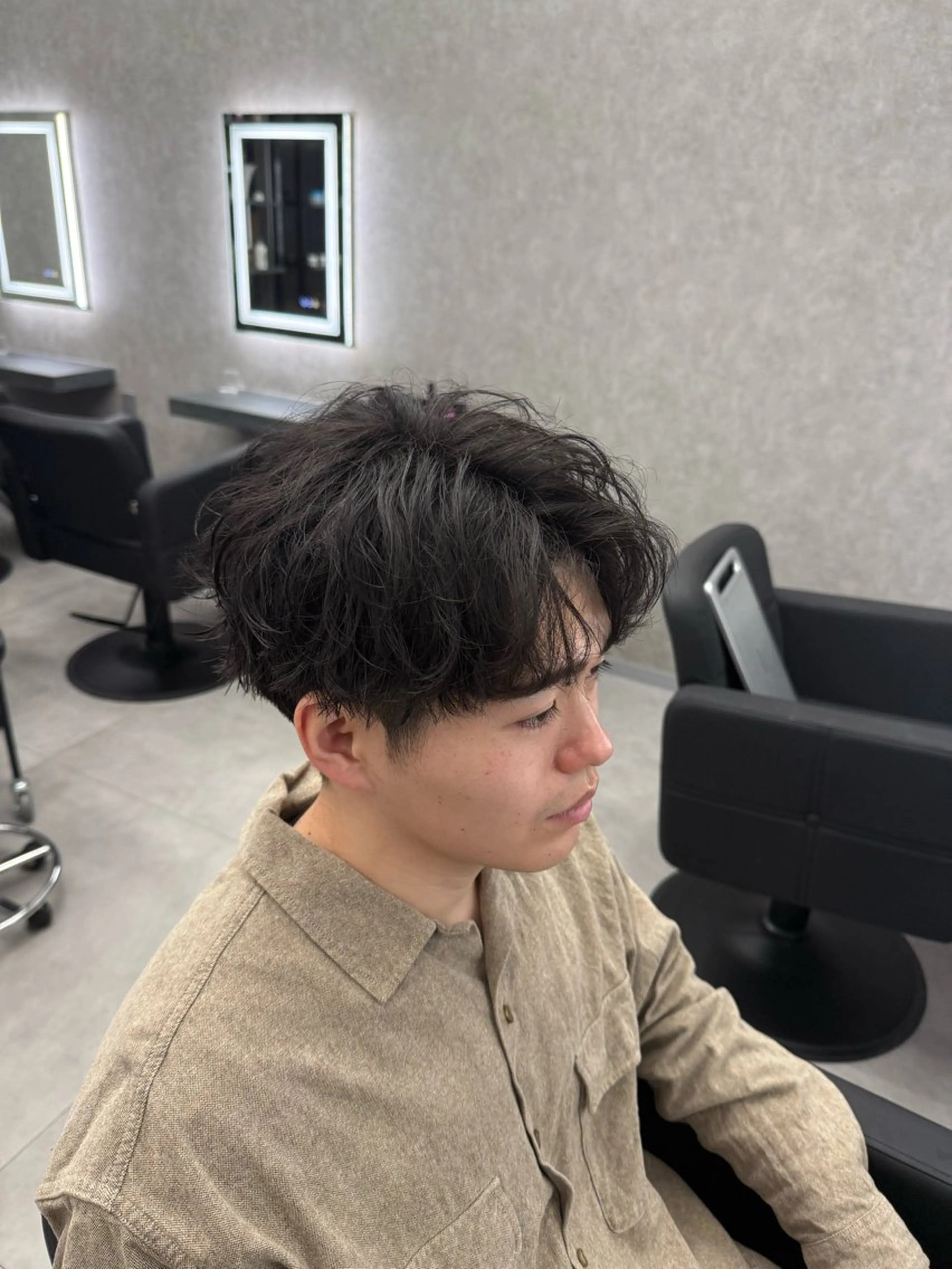 ショート カラー パーマ メンズ メンズパーマ カット パーマ メンズ特化 👑YUTAのヘアスタイル