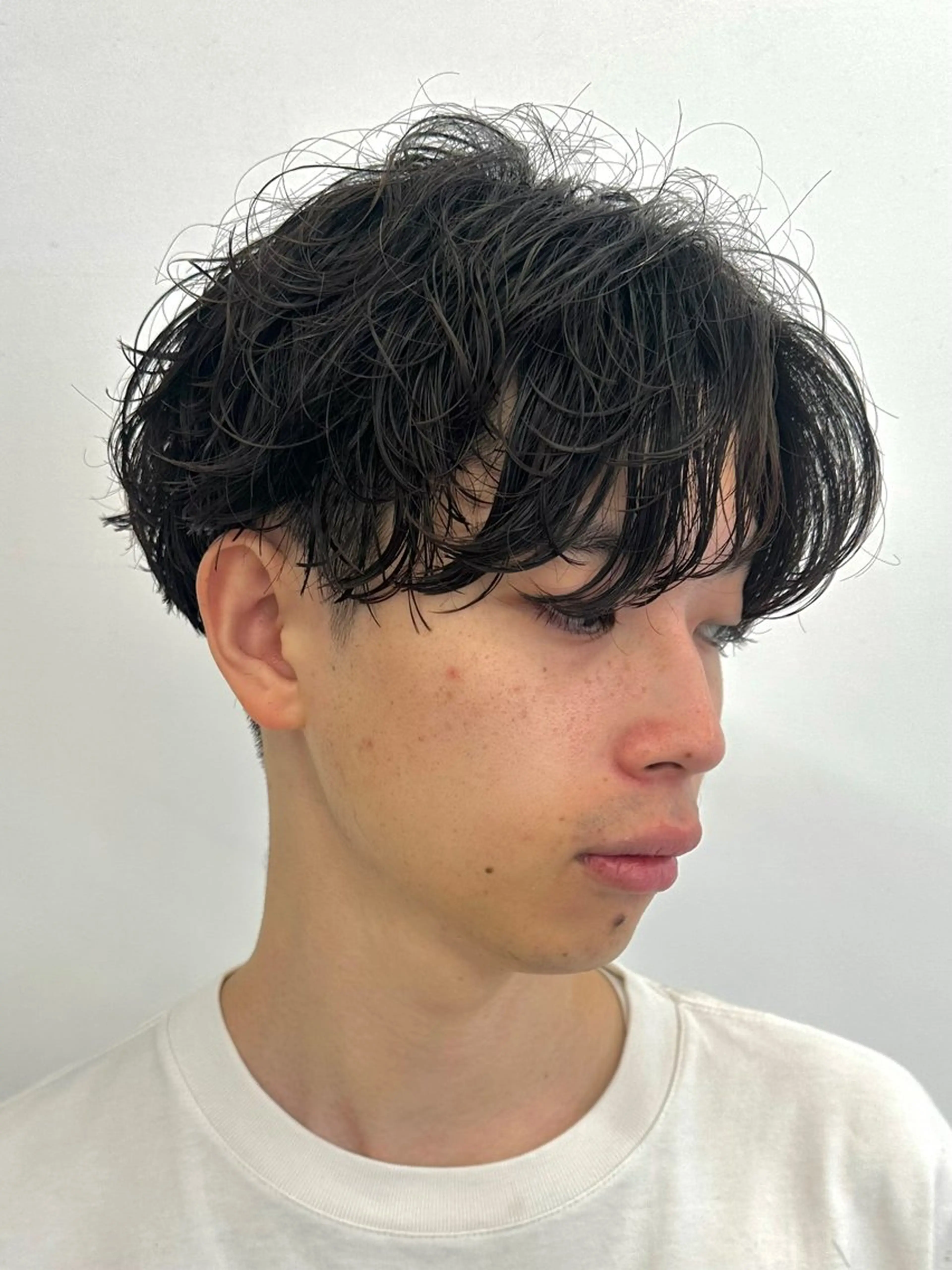 ショート パーマ メンズ Vir by browのヘアスタイル