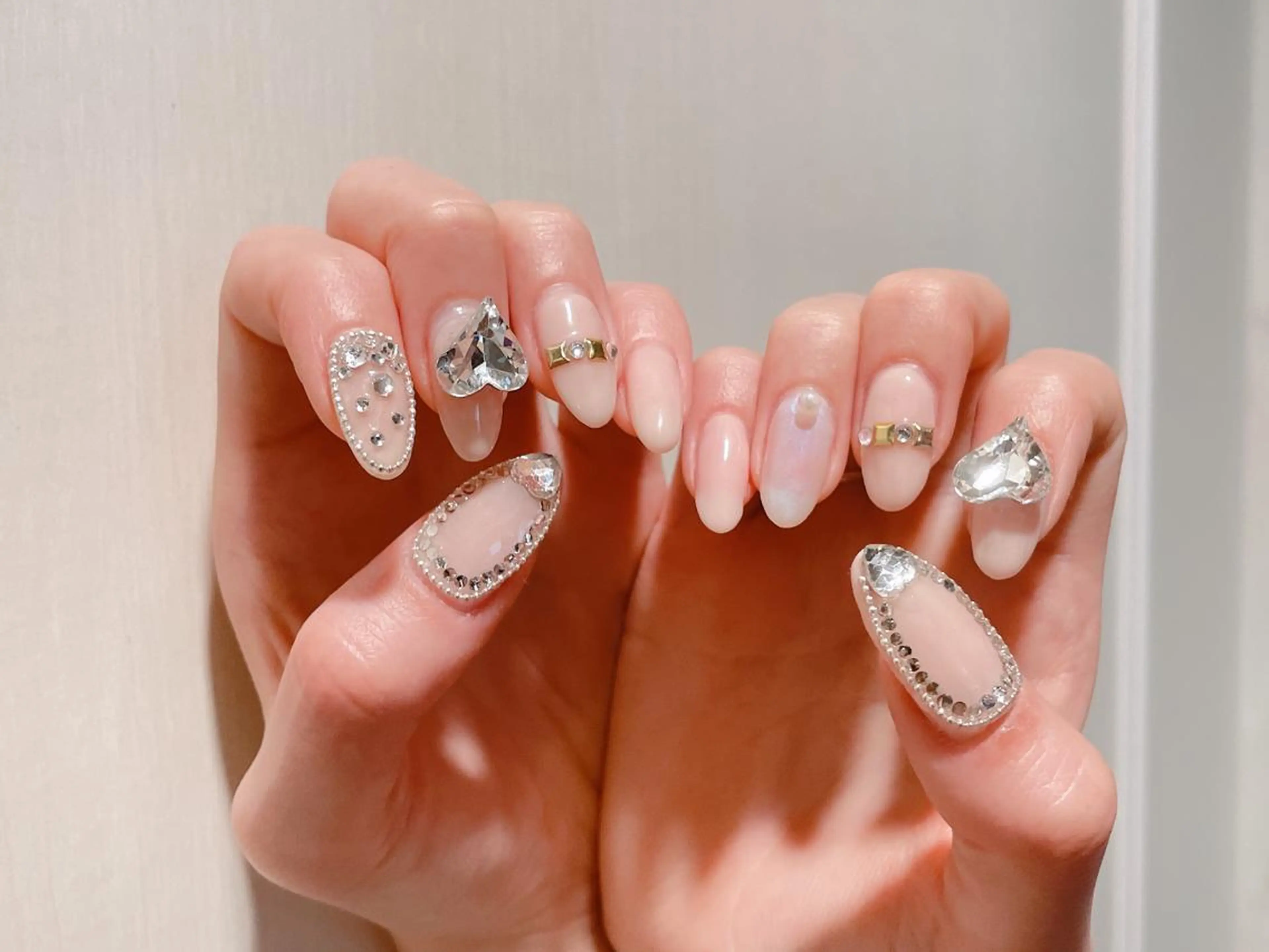 ネイル 23時まで❤︎韓国、 ワンホンネイルのネイルデザイン