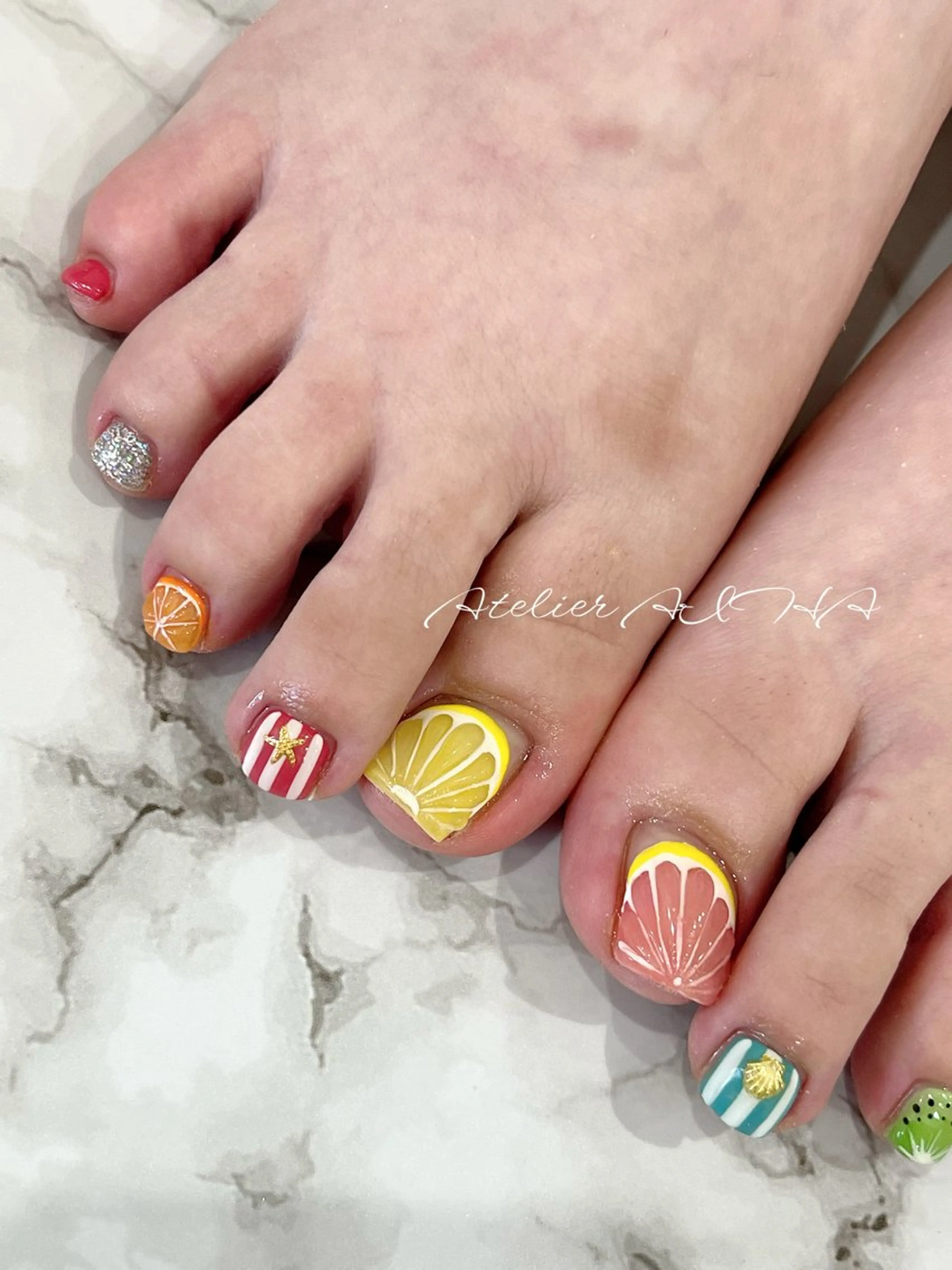 ミディアム アトリエAIHA所属・アトリエAIHA★ フィルイン推奨サロンのネイルデザイン