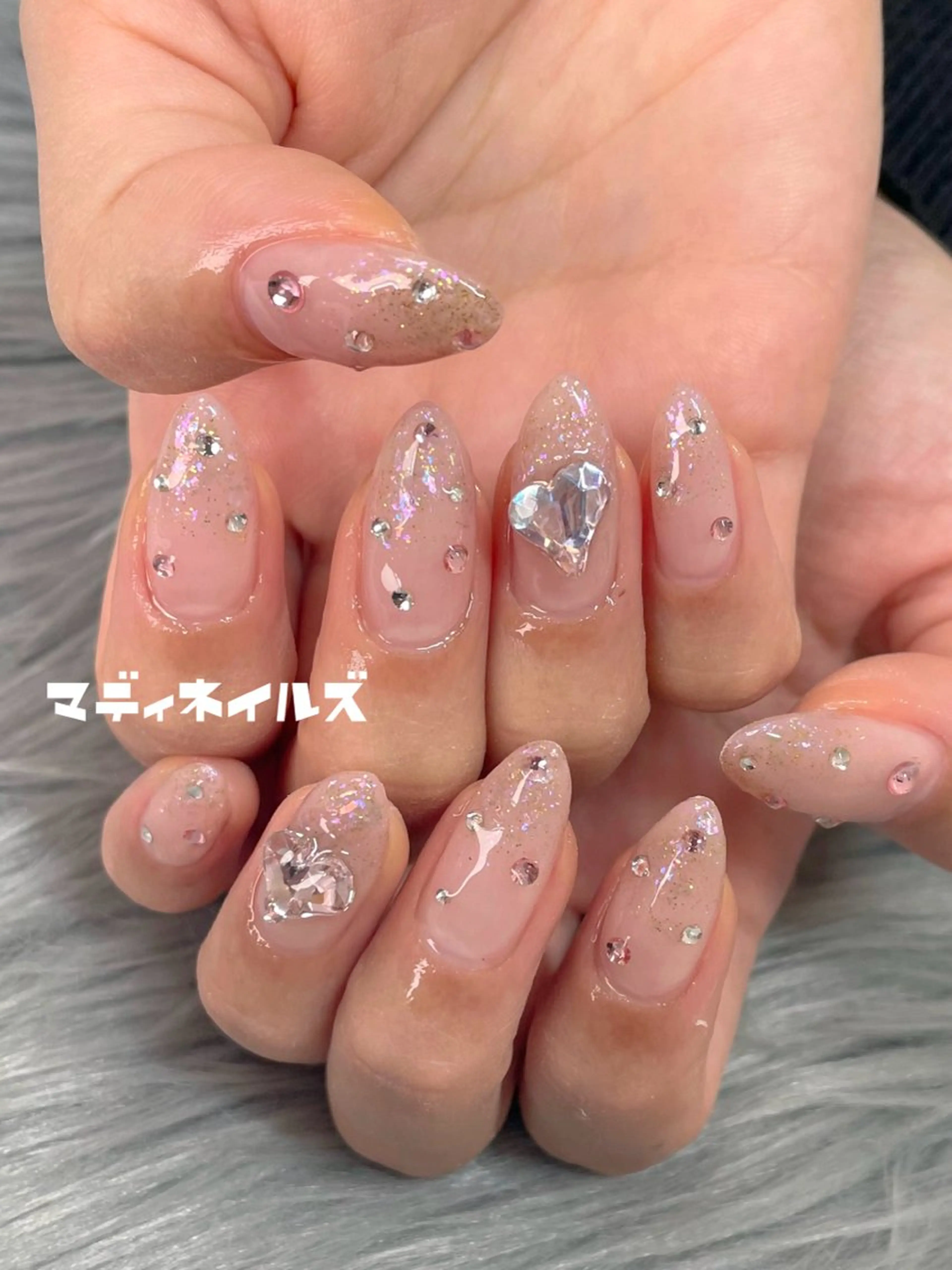 ネイル MADDYNAILS ✴︎柏痛ネイルのネイルデザイン