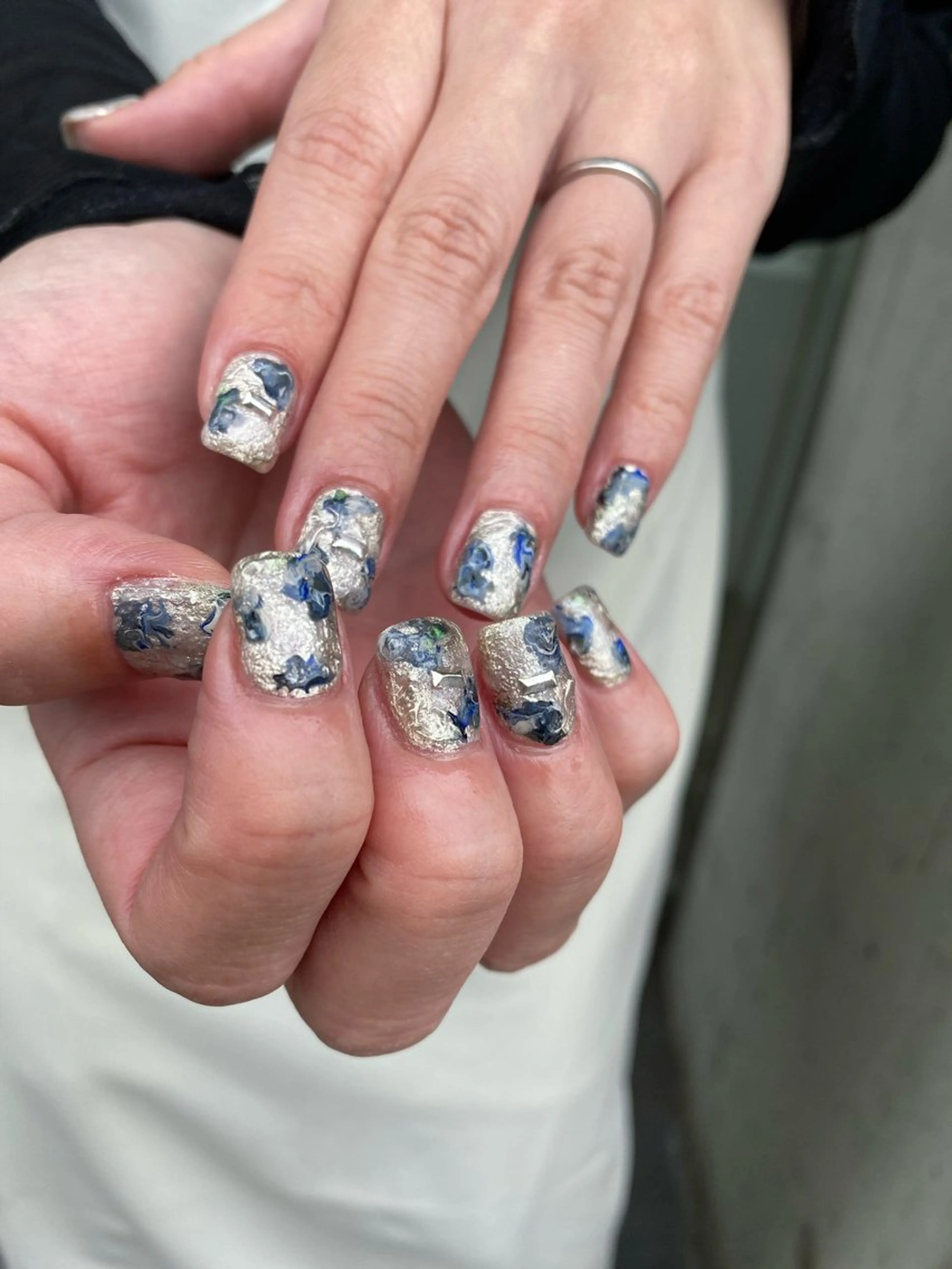 ネイル ジェルネイル マグネットネイル ニュアンスネイル ワンカラーネイル パラジェル ハンドネイル 草加ニュアンスネイル 🌚hersのネイルデザイン