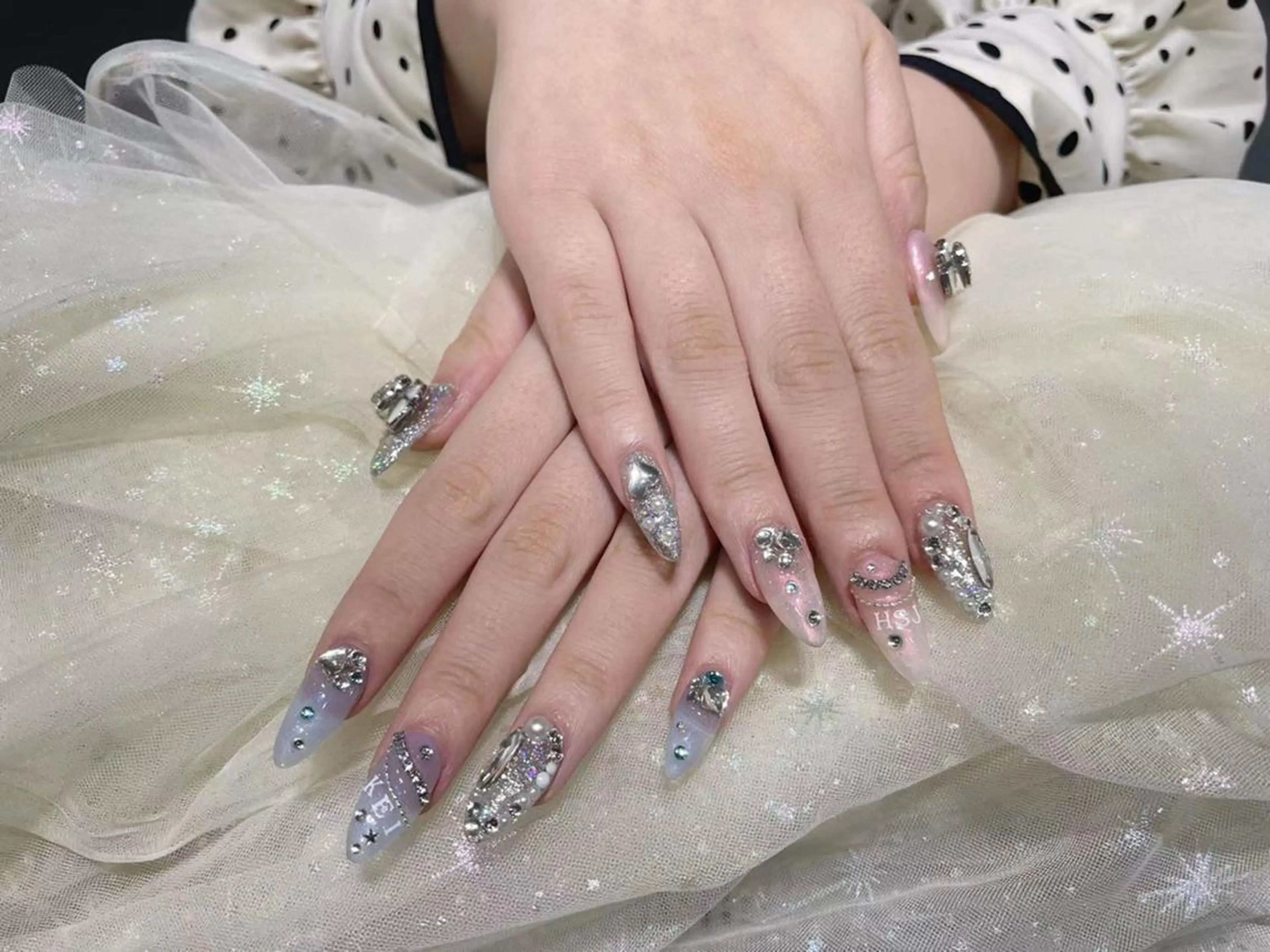 ネイル Queens マオのネイルデザイン