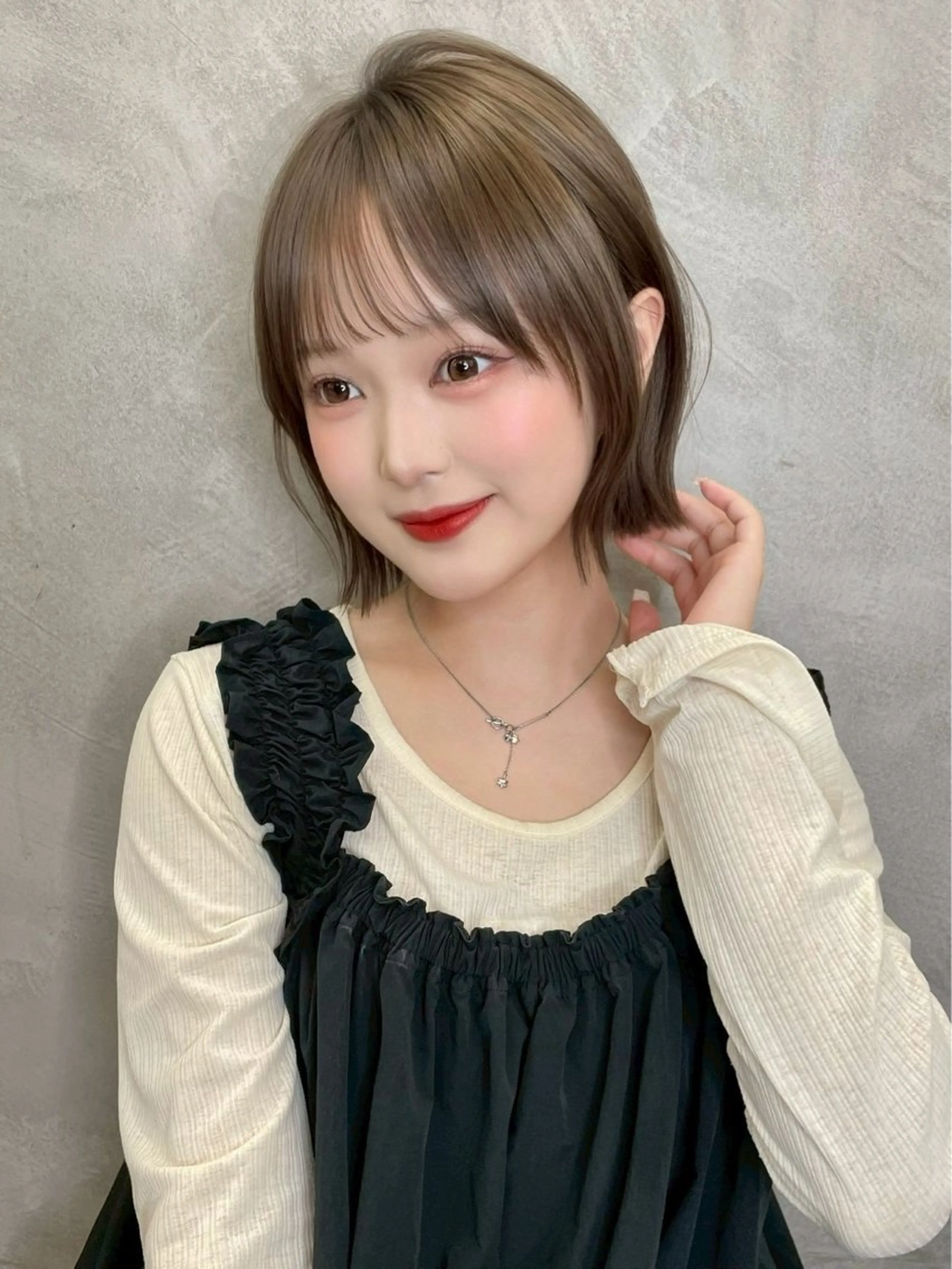 ショート カラー ヘアアレンジ GLROW大宮所属・大宮🎨高明度/カラ ー/髪質改善/ハルのヘアスタイル