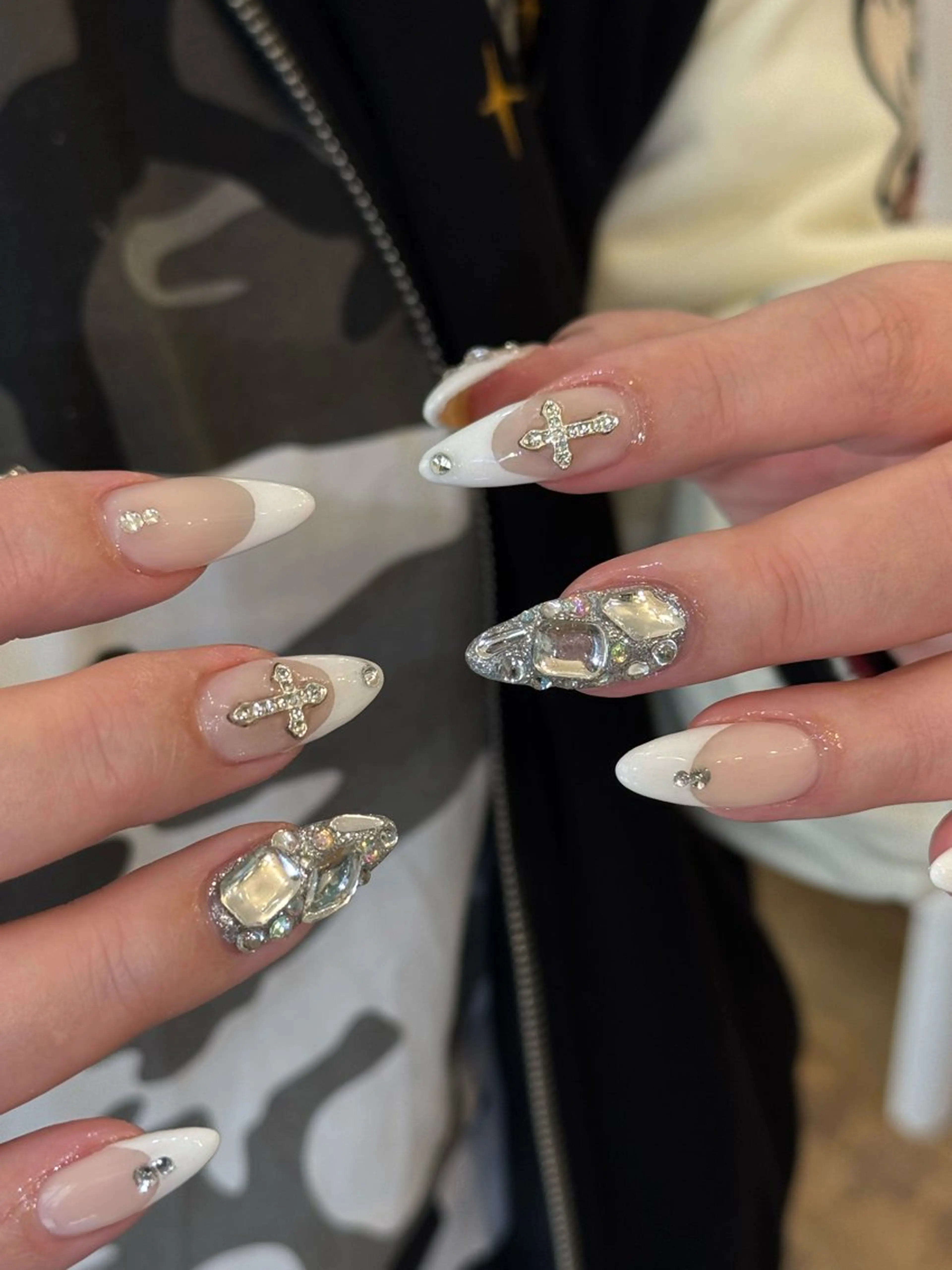 ネイル ⭐︎Alaia 妙典店⭐︎のネイルデザイン