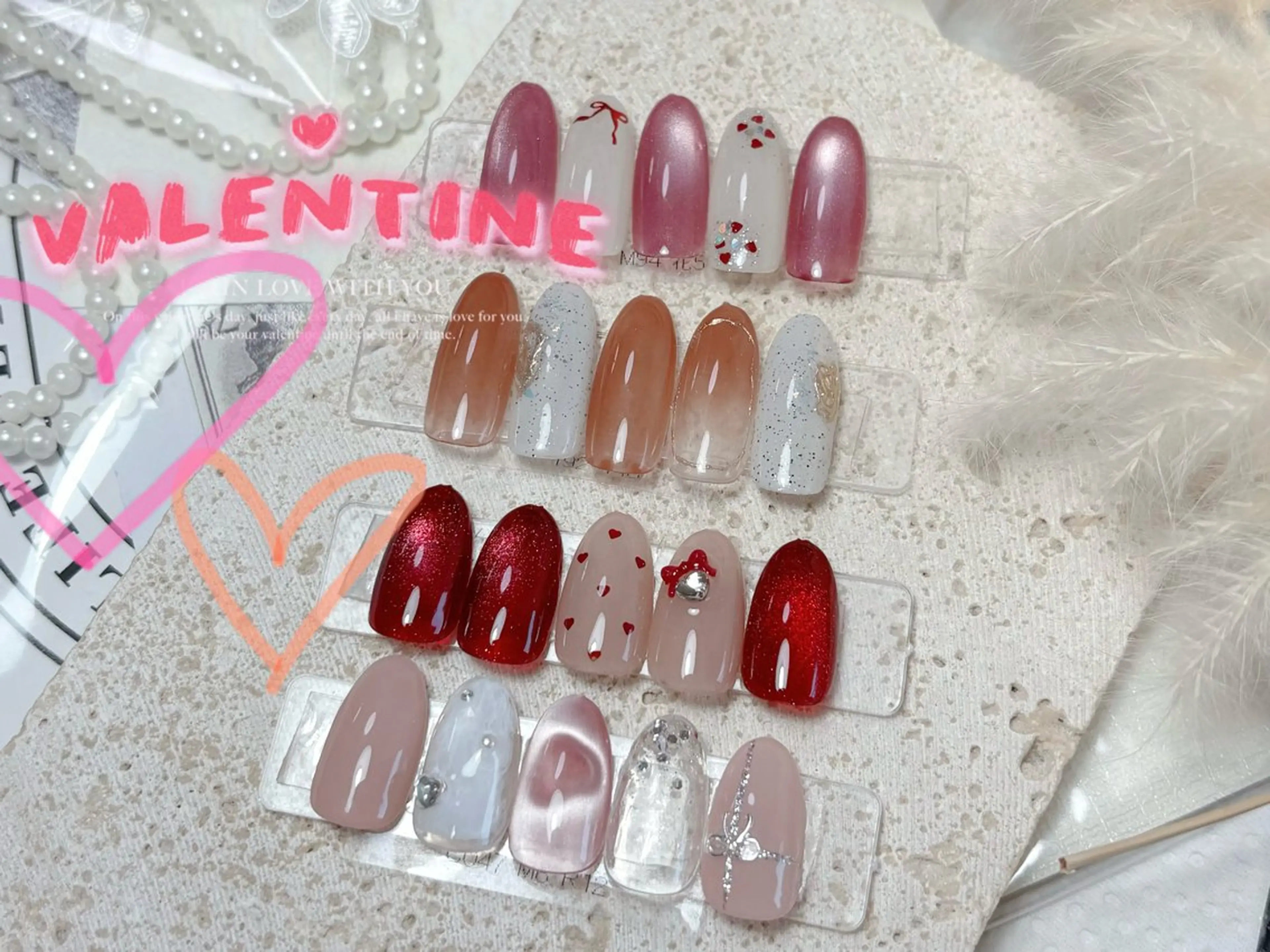 ネイル オーロラネイル チークネイル フレンチネイル ジェルネイル ガラスフレンチ ハンドネイル ハンドケア Nail Jolie所属・Nail Jolieのネイルデザイン