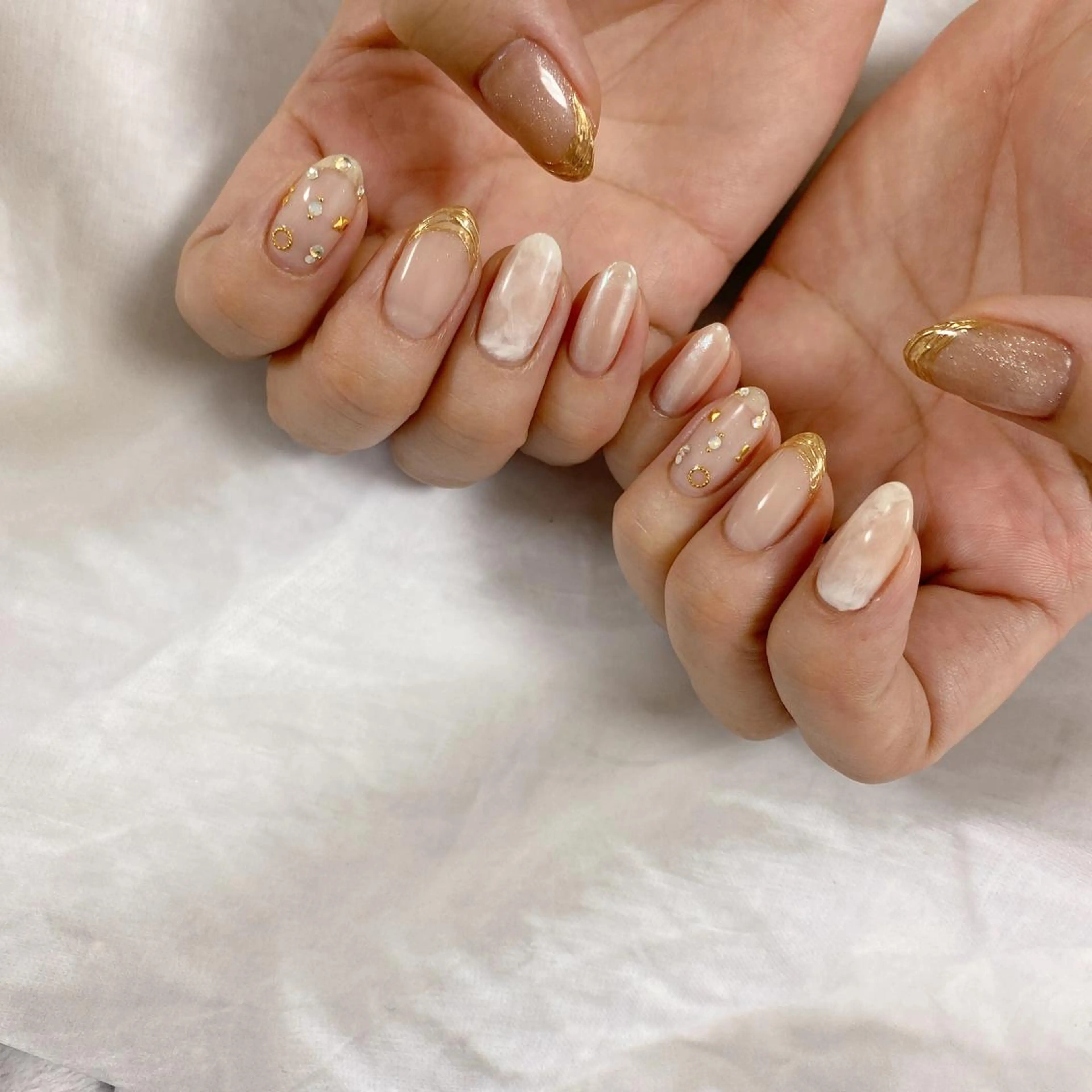 ネイル マグネットネイル ミラーネイル SOL NAILのネイルデザイン