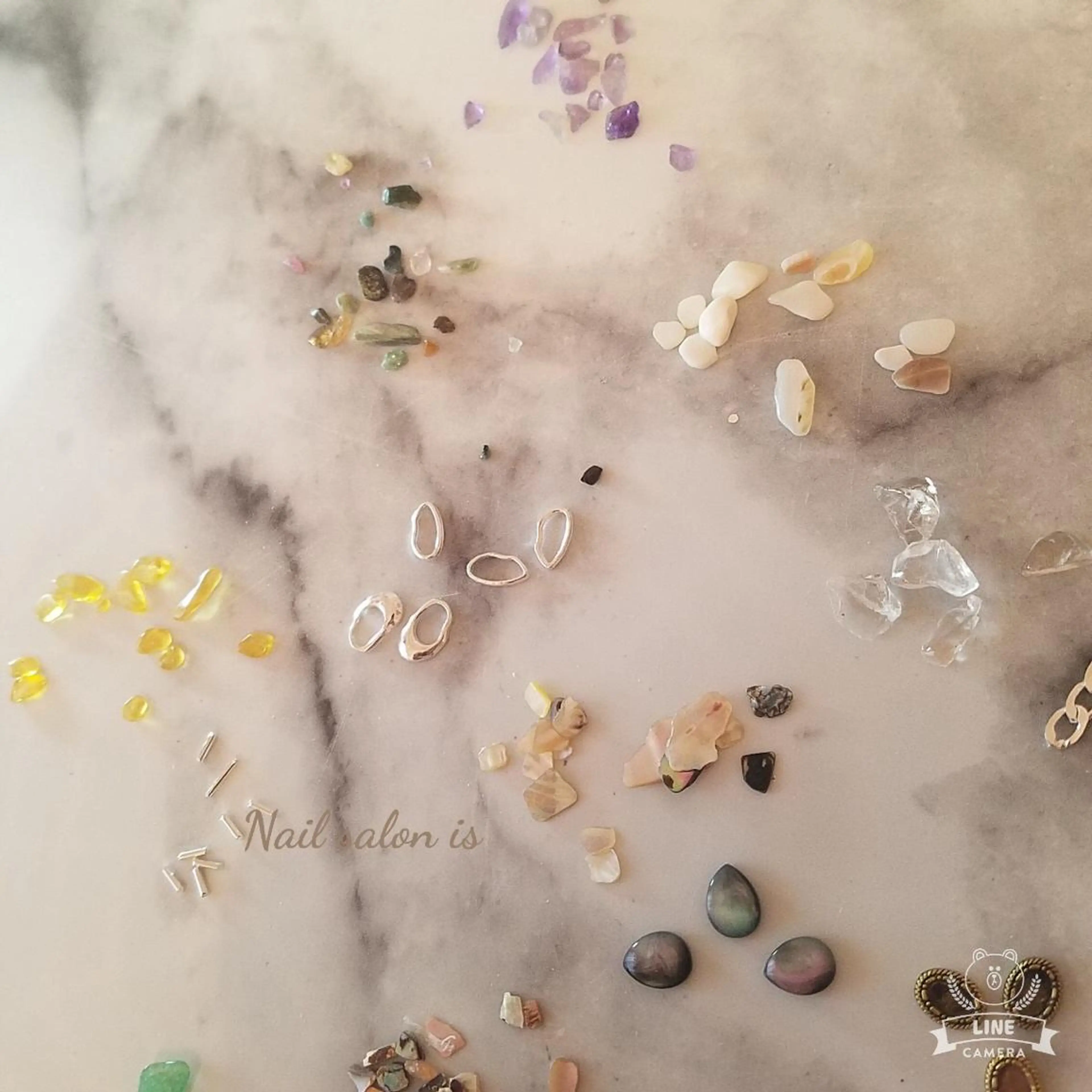 ハンドネイル 店長 佐藤のネイルデザイン