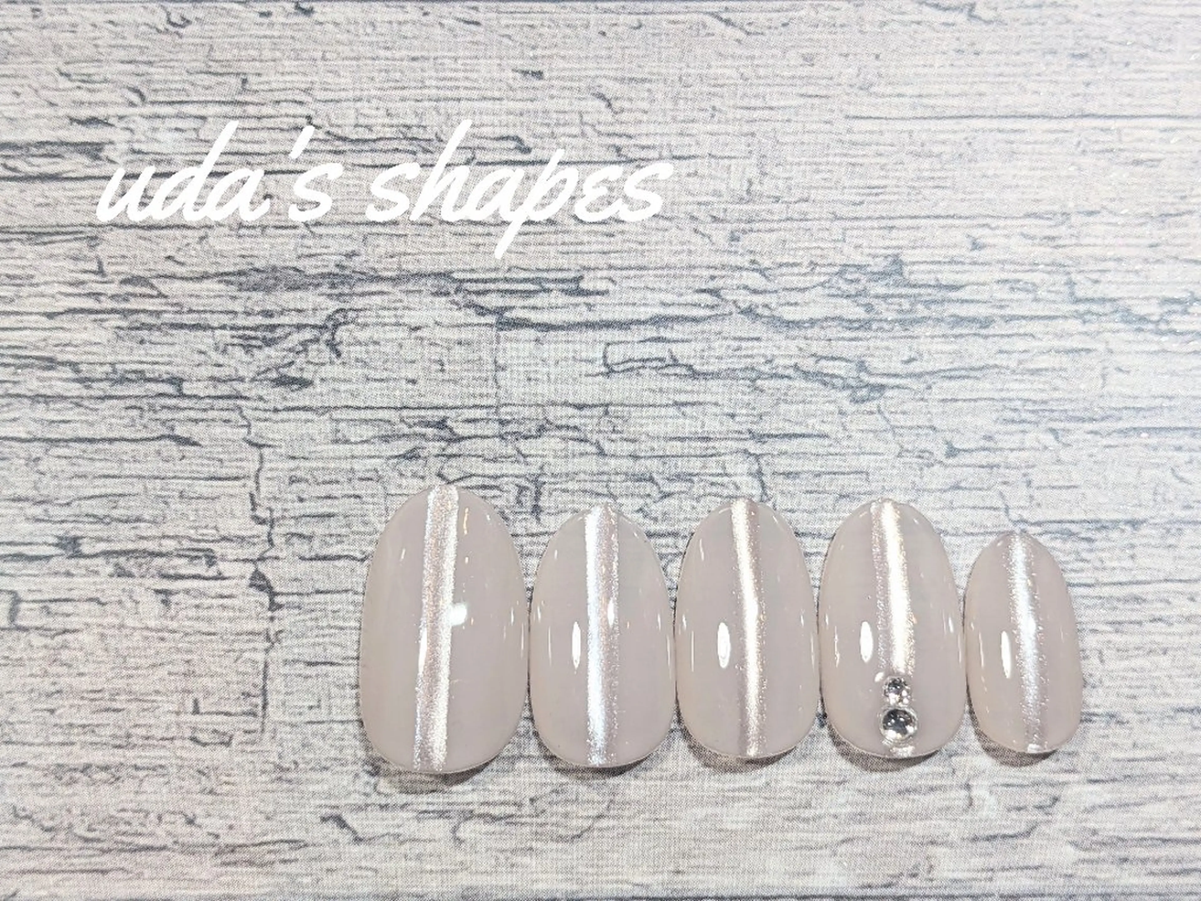 ネイル オフィスネイル ウダズシェイプス 〜柏ネイルサロン〜のネイルデザイン