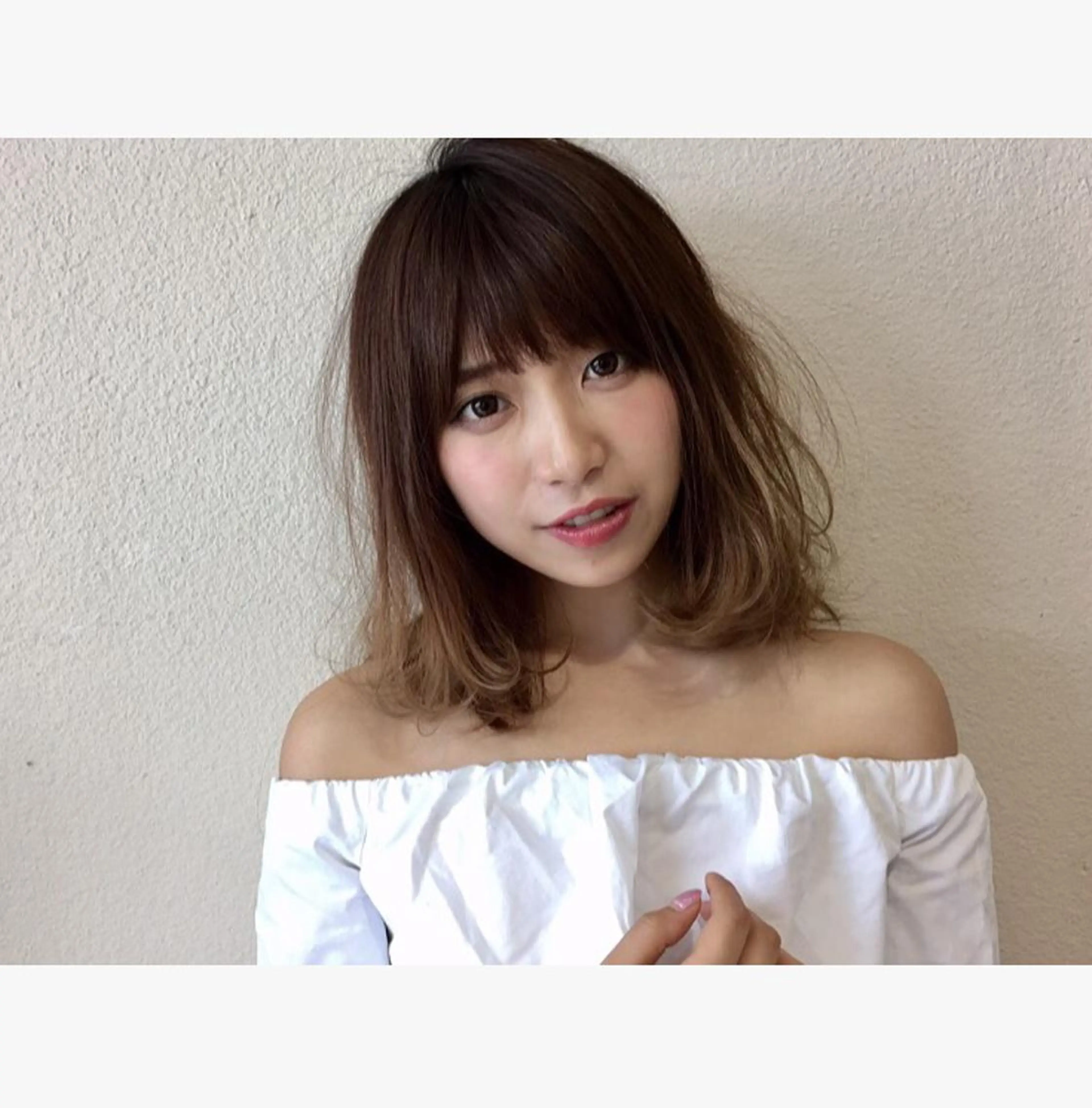 ミディアム 顔周りカット レイヤーカット 鈴木 翔梧のヘアスタイル