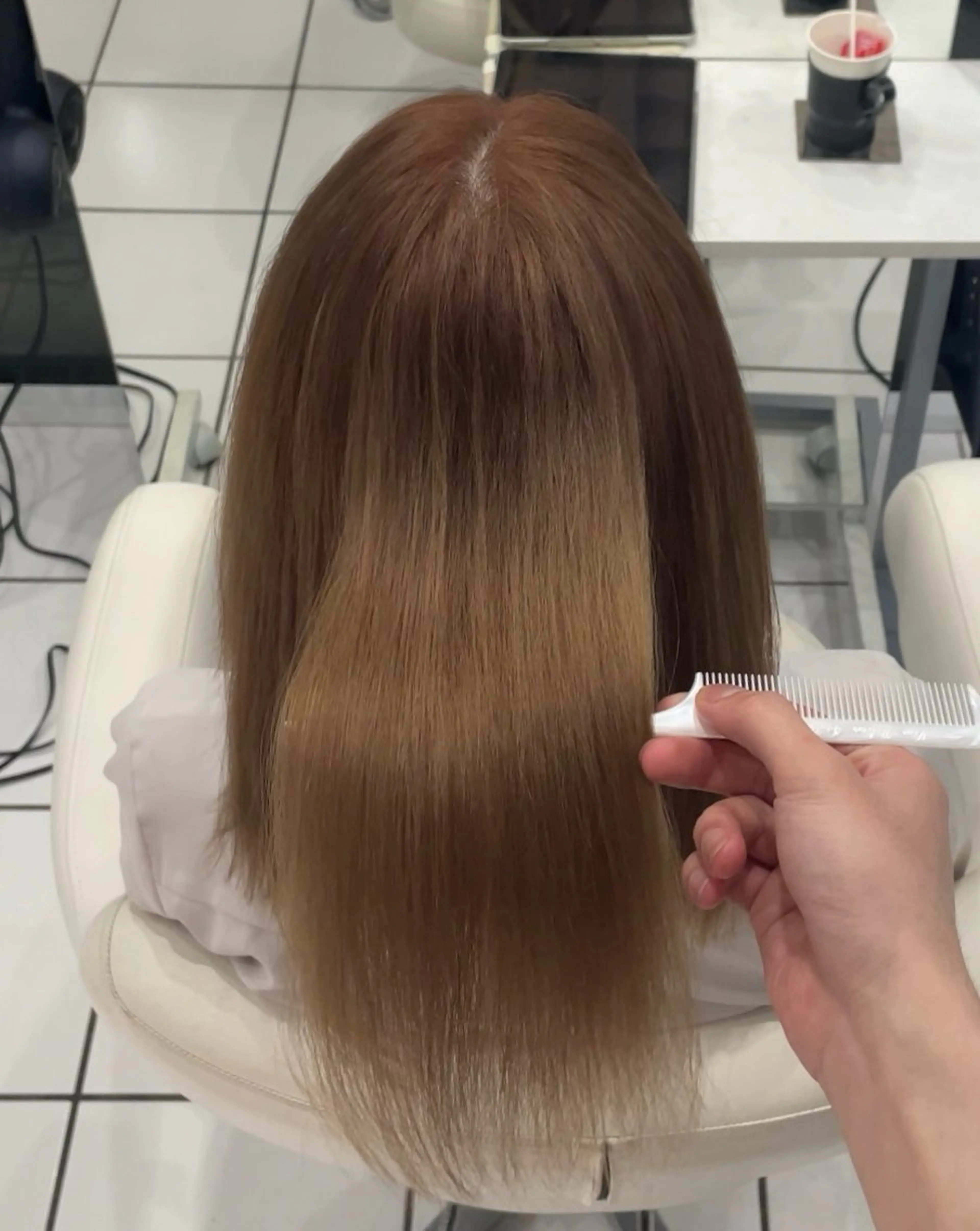 ミディアム ヘアカラー SYU/表参道 /艶カラー/縮毛矯正のヘアスタイル