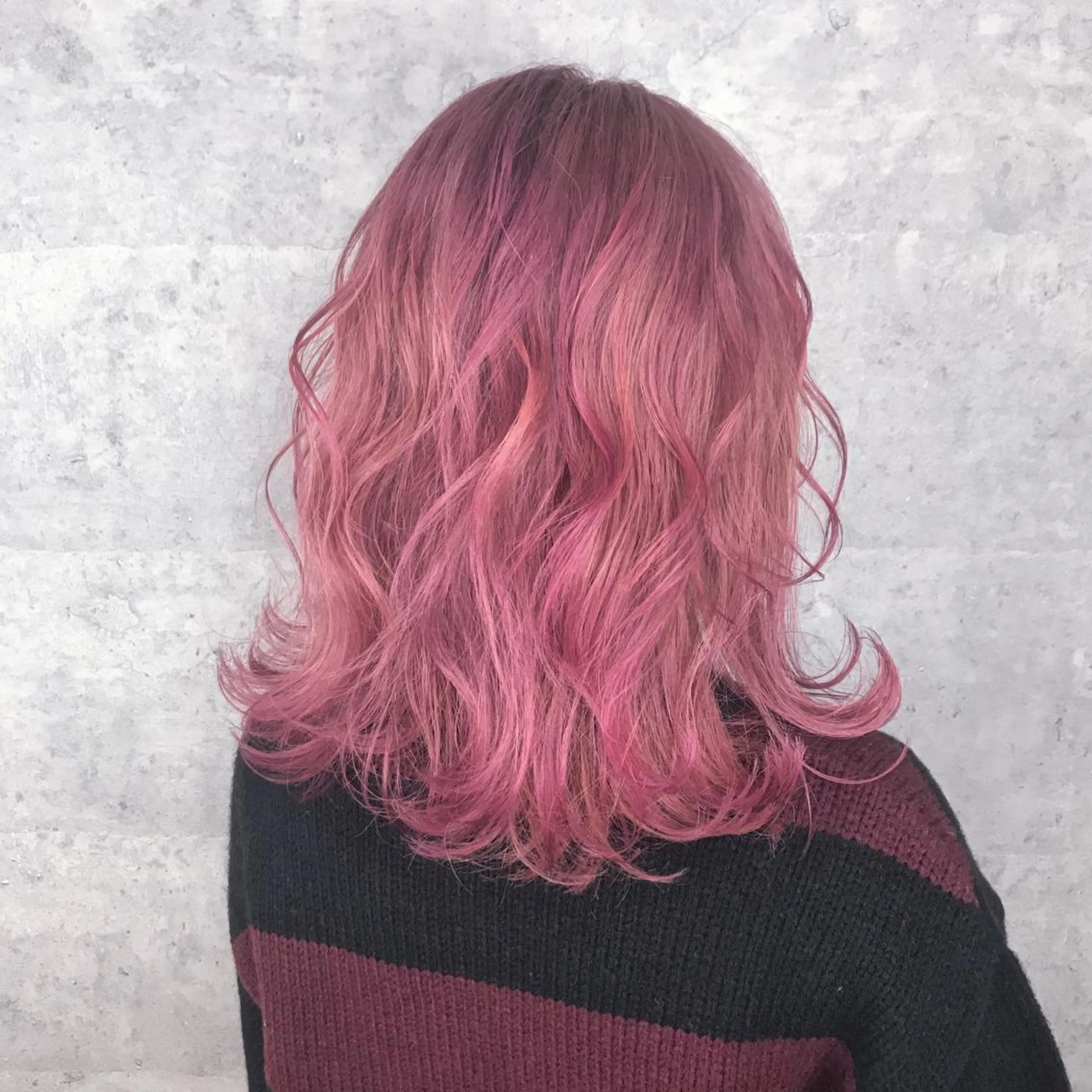 ミディアム カラー _WHITE芝本 賢吾【天王寺店】のヘアスタイル