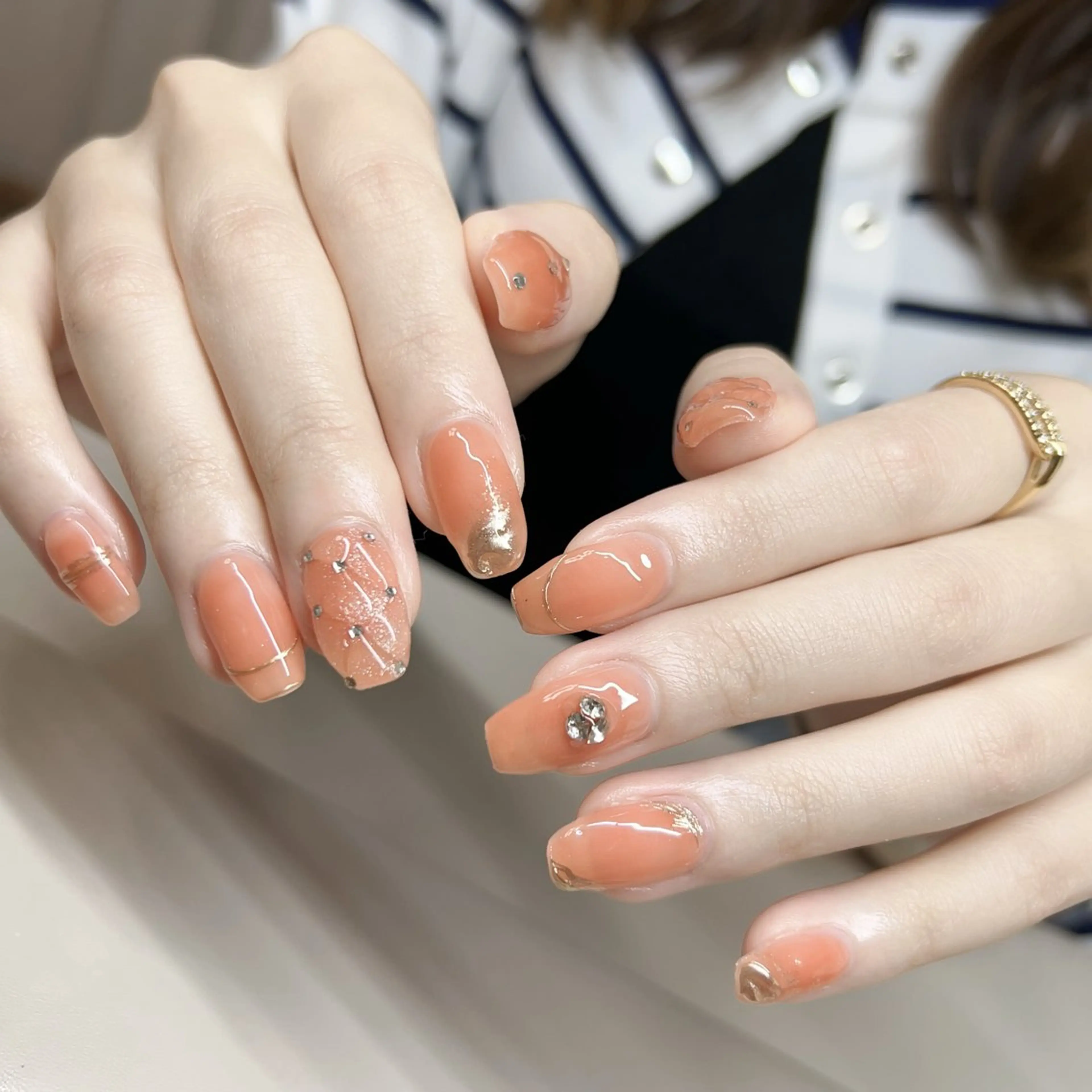 ネイル 成人式 フレンチネイル ジェルネイル グラデーション マグネットネイル ハンドネイル Rika  nail cocoのネイルデザイン