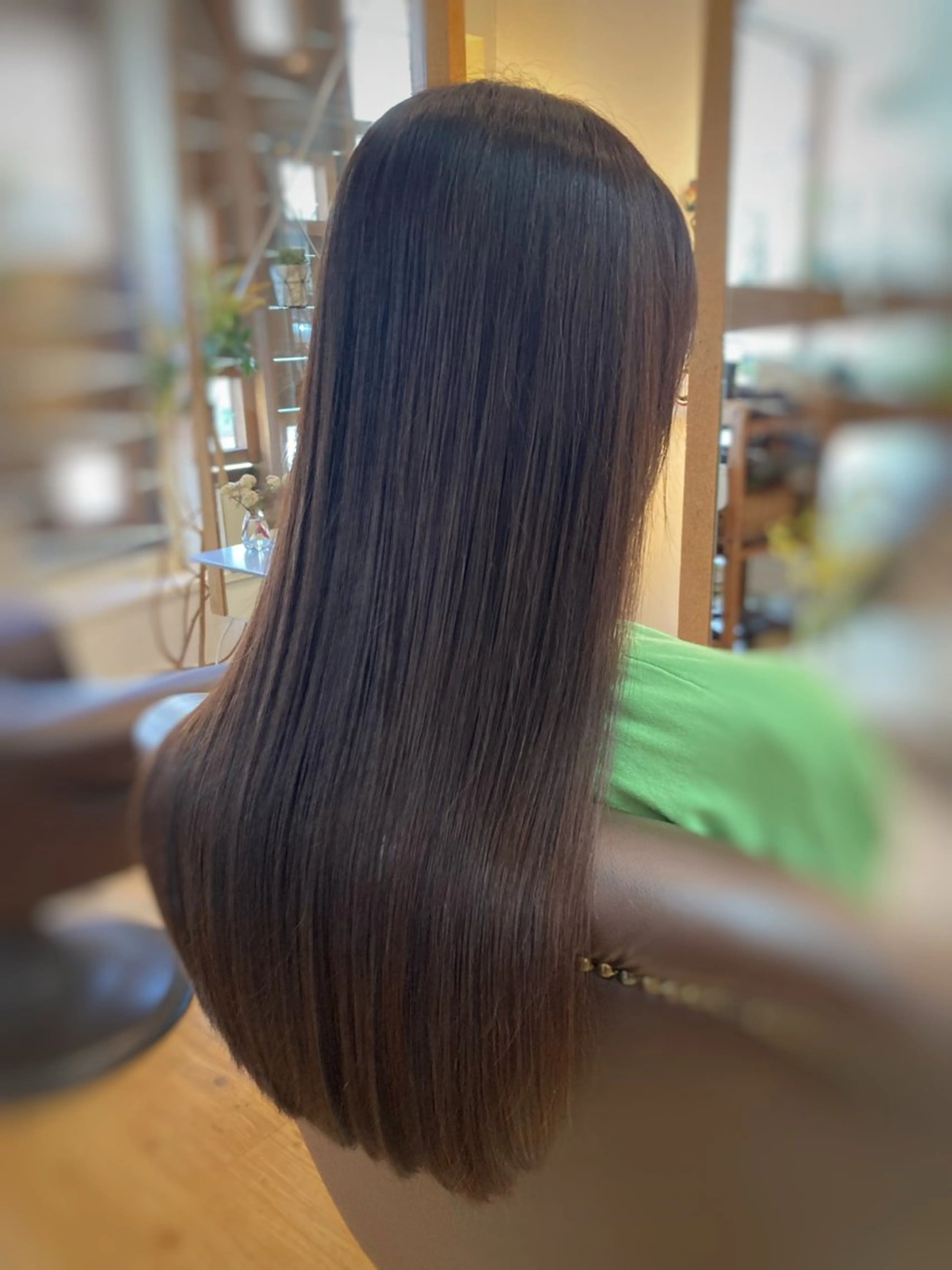 ロング 谷口 幸衣のヘアスタイル