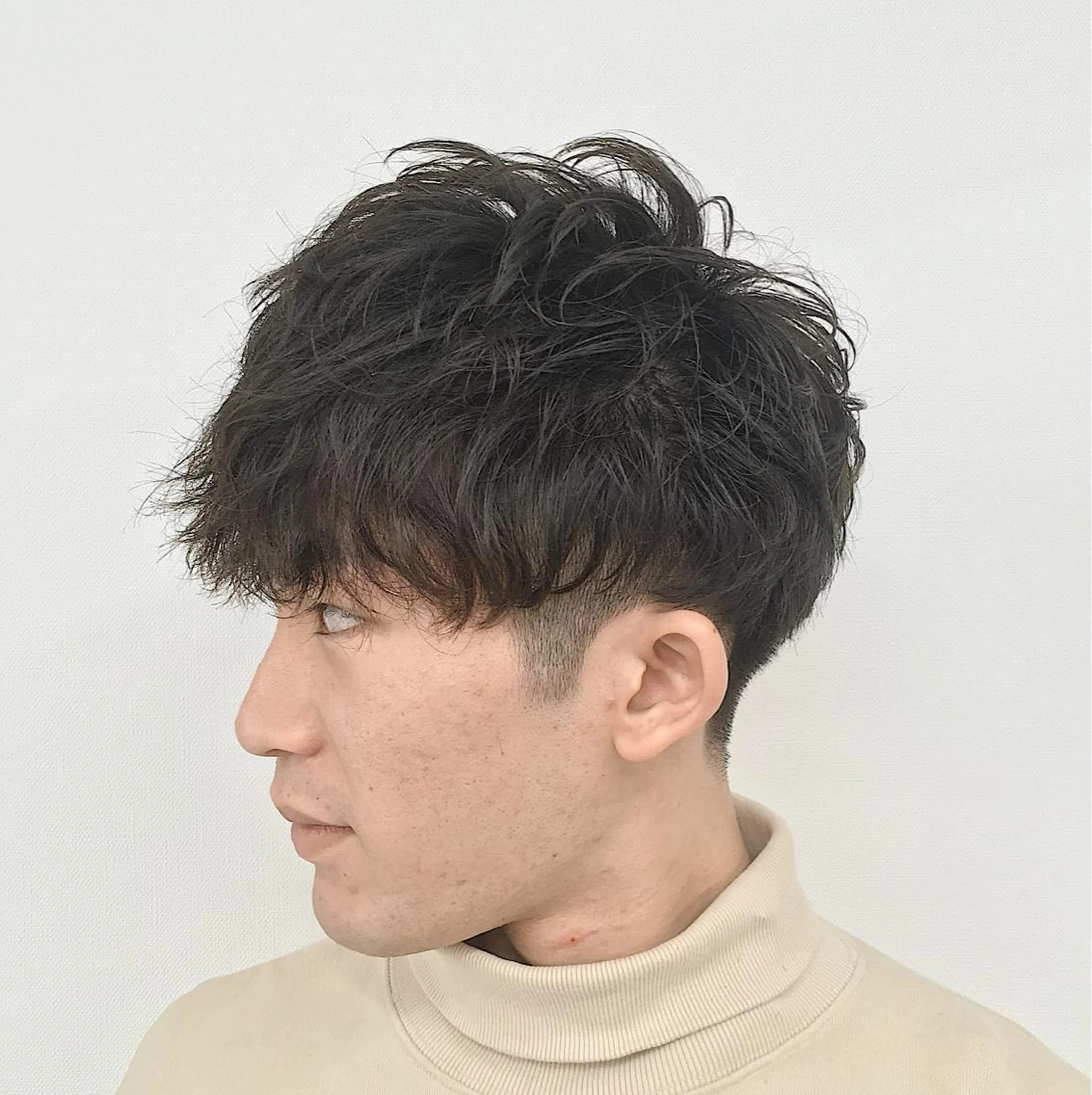 パーマ メンズ メンズパーマ 刈り上げ メンズサロン rootのヘアスタイル