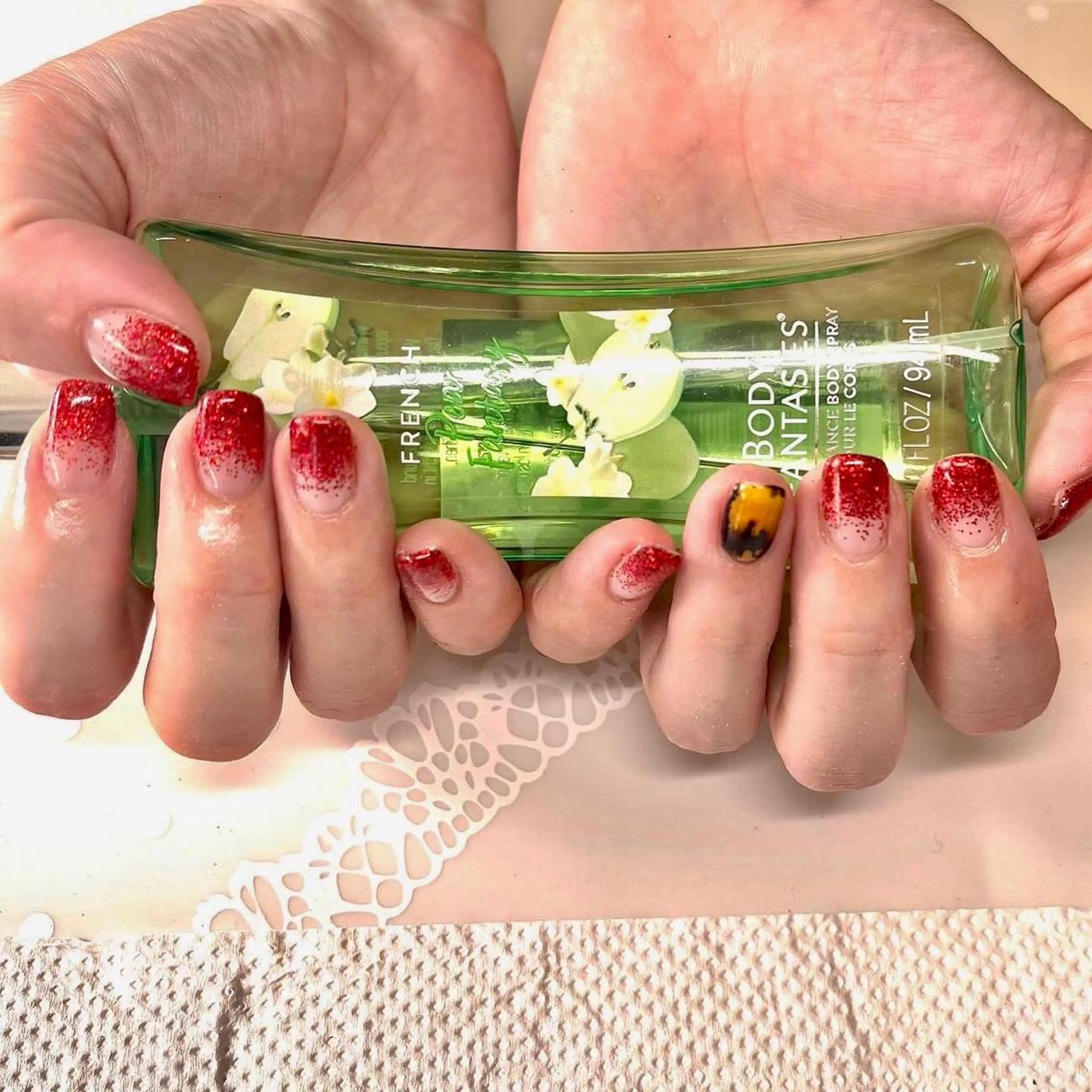 ネイル アートネイル ラメ(グリッター) 新宿ネイルサロン ジェミディローサのネイルデザイン