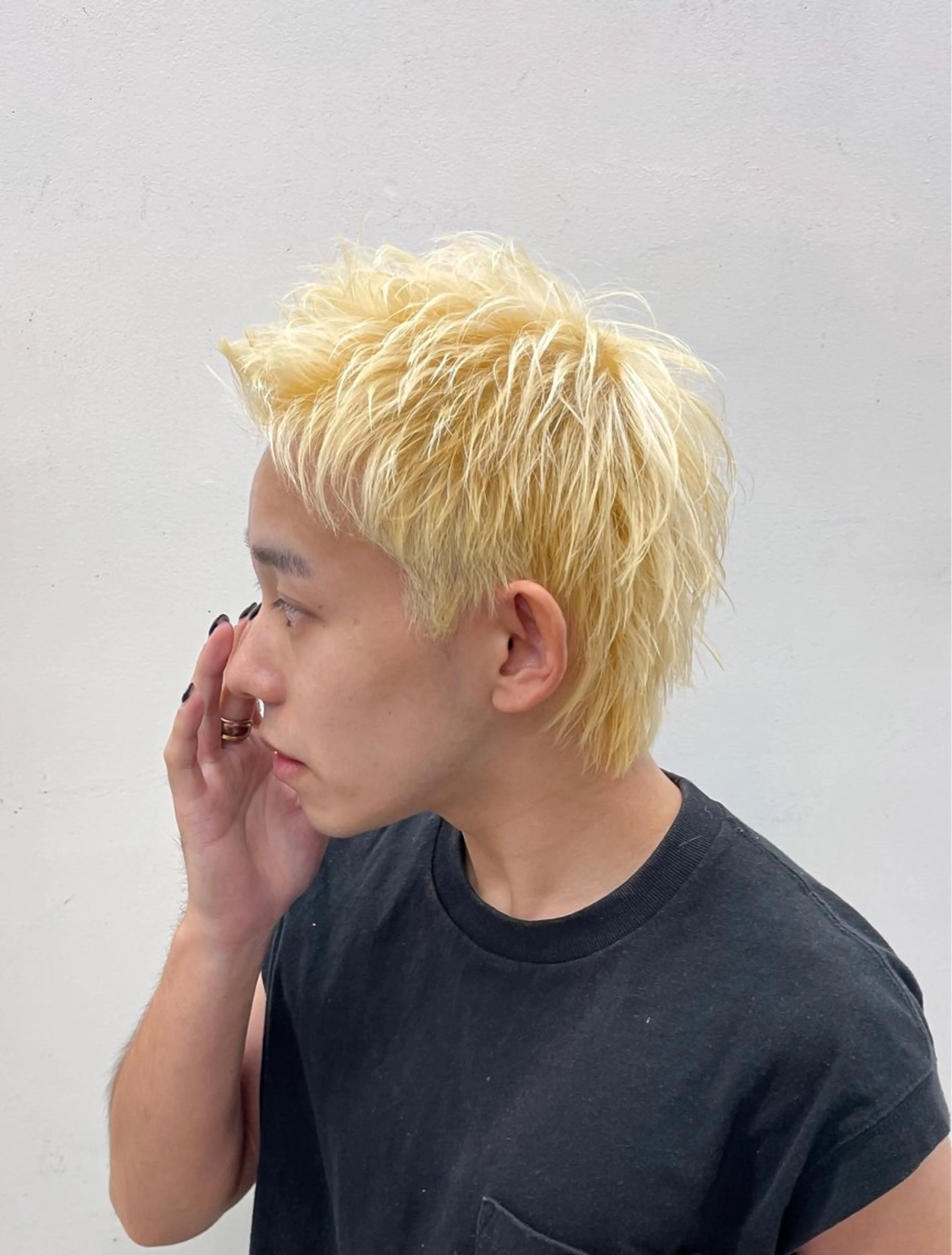 ショート カラー パーマ ハイトーンカラー ショートヘア カット ヘアカラー 森本裕/オーナー/ スパイラルパーマのヘアスタイル