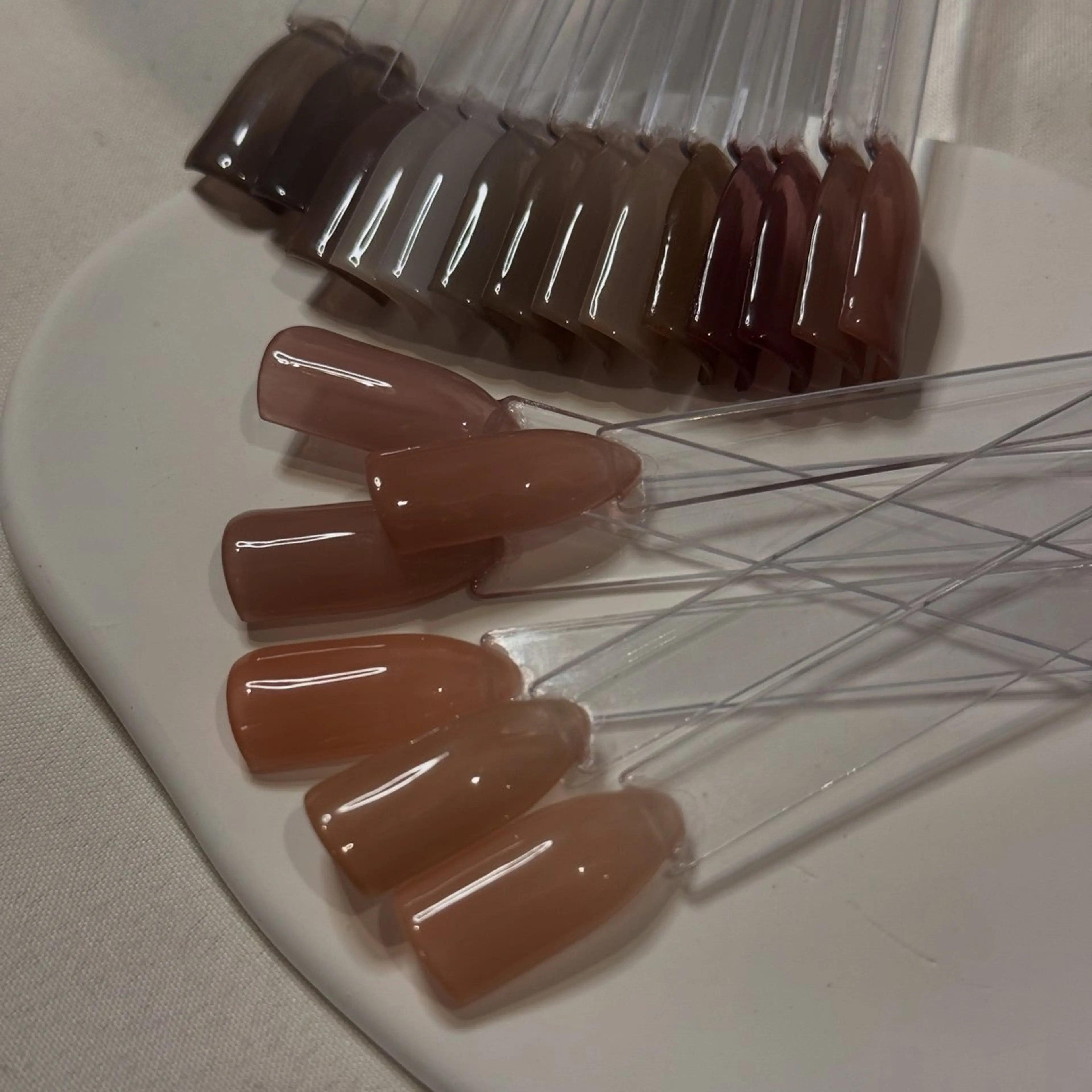 ネイル SALON VILLAGE Kinshicho所属・Leflou錦糸町 Akoのネイルデザイン