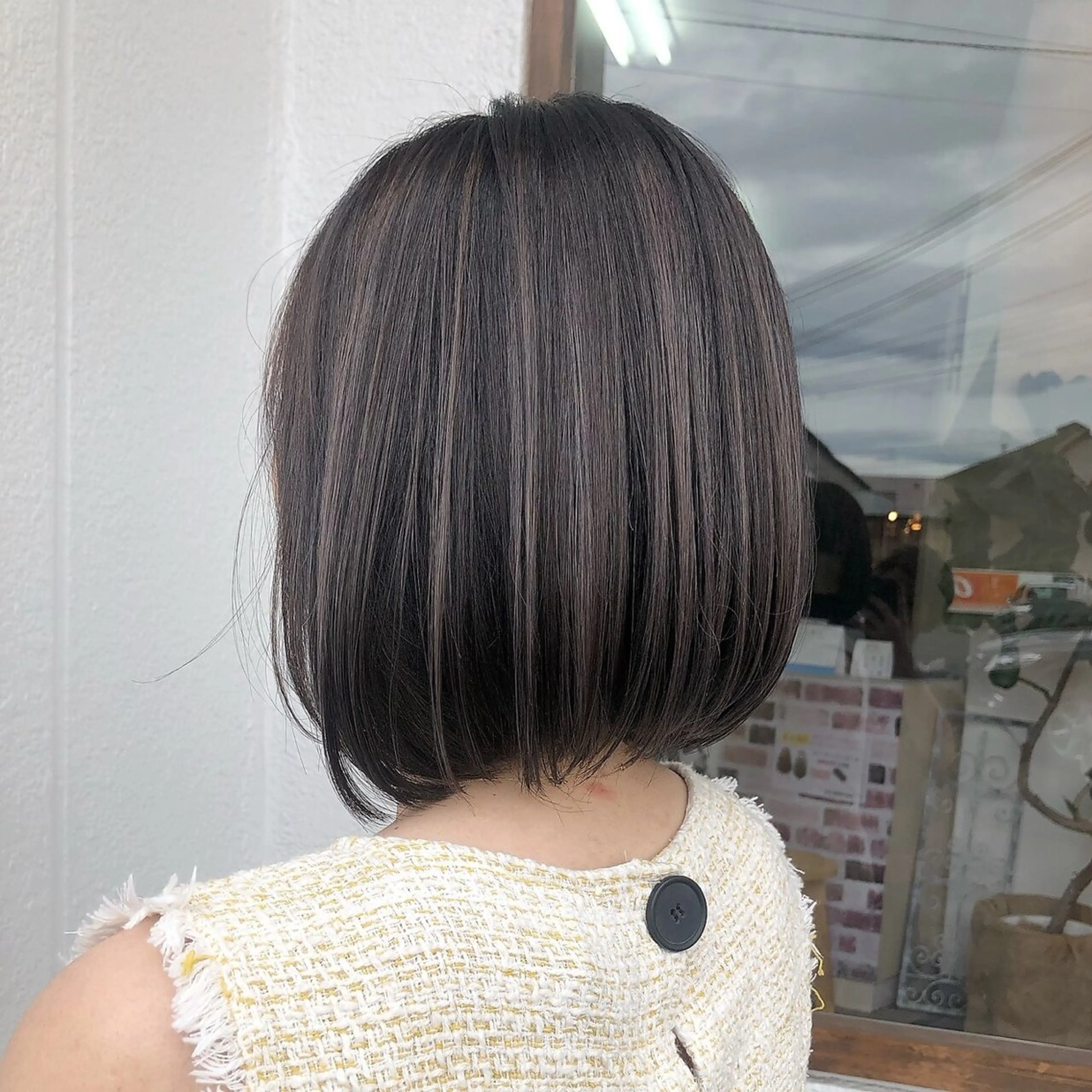 ミディアム カラー エヌプランツ 和泉府中のヘアスタイル