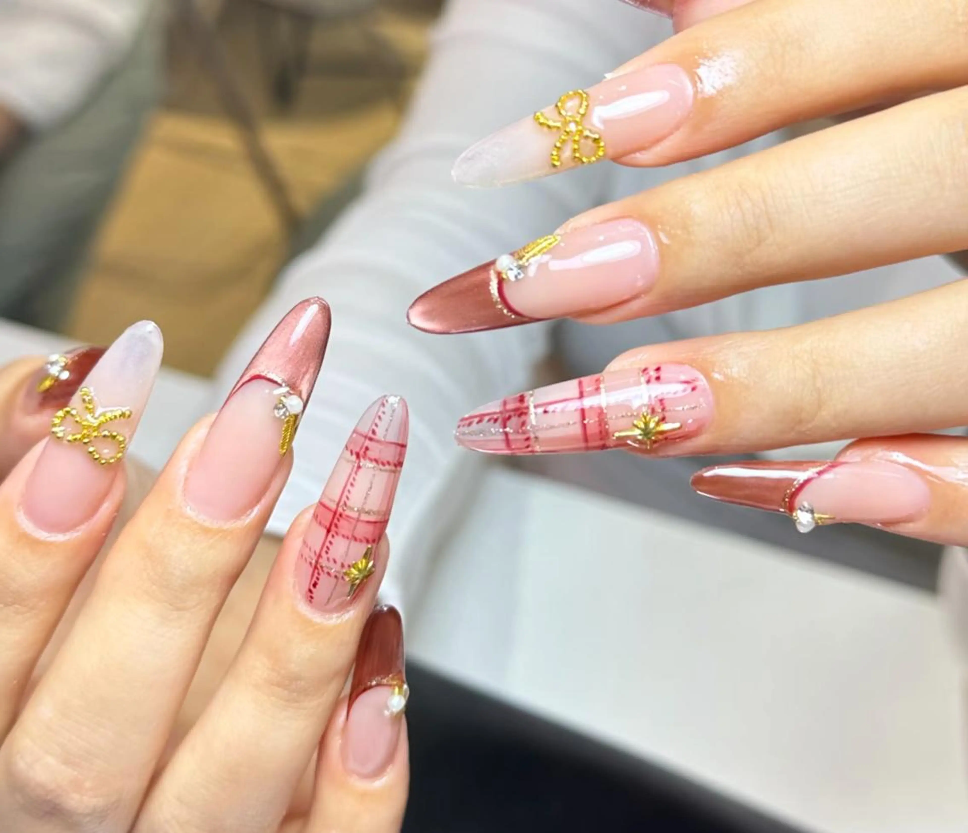 ネイル ハンドネイル 🎀 KiKi_nailのネイルデザイン
