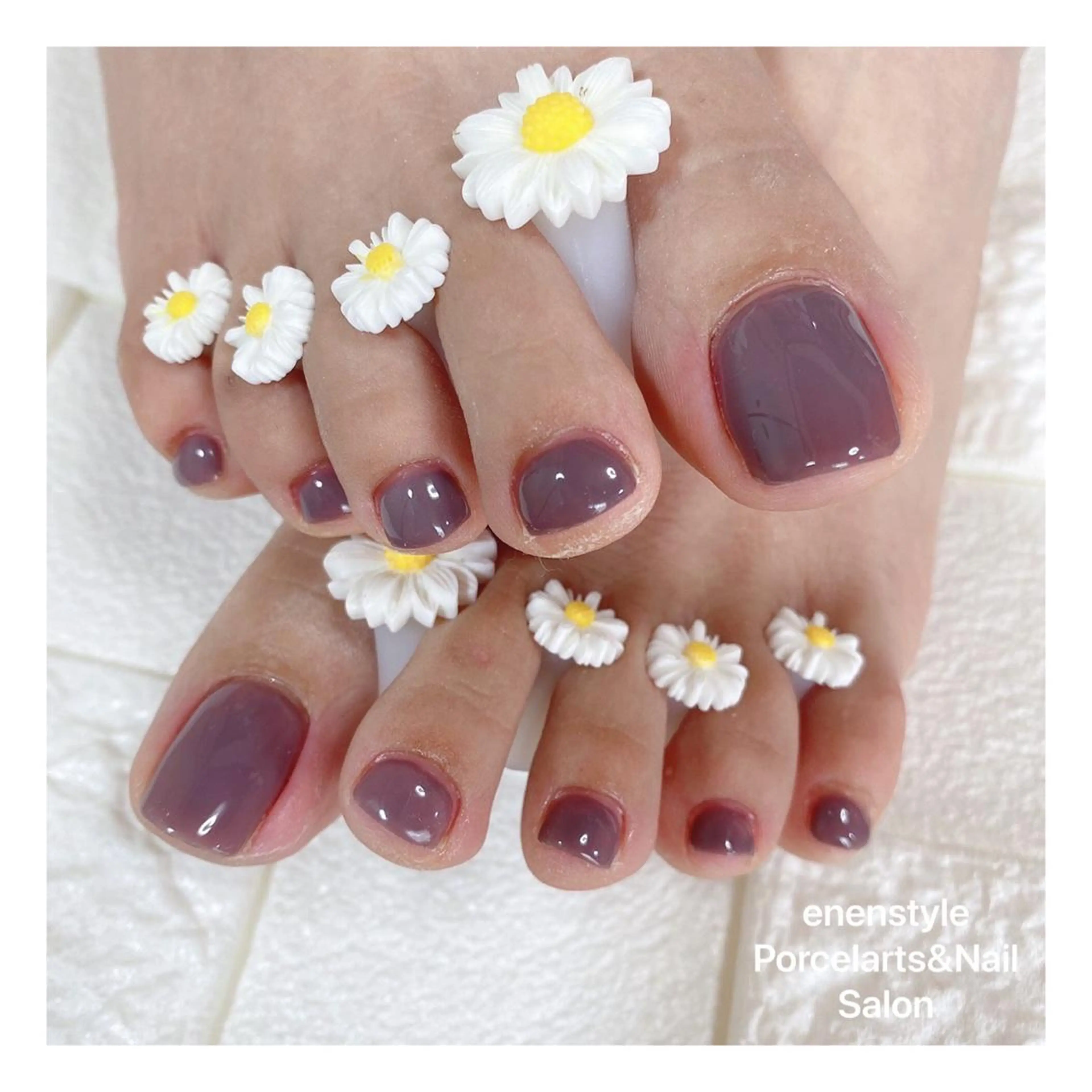 ショート ネイル ハンドネイル フットネイル 👑enen style👑のネイルデザイン