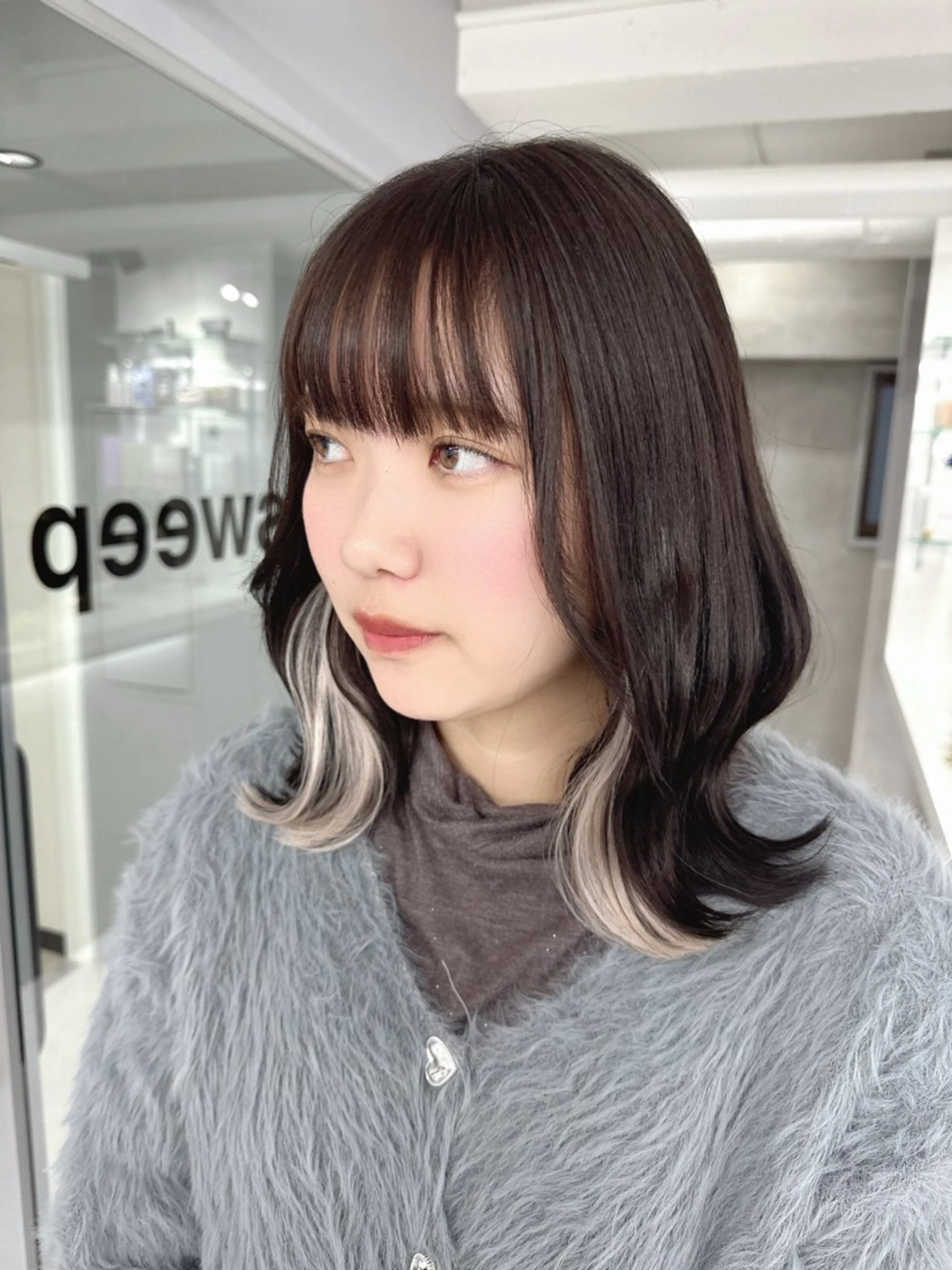 ミディアム カット エクステ Mana/似合わせ レイヤー/ウルフのヘアスタイル