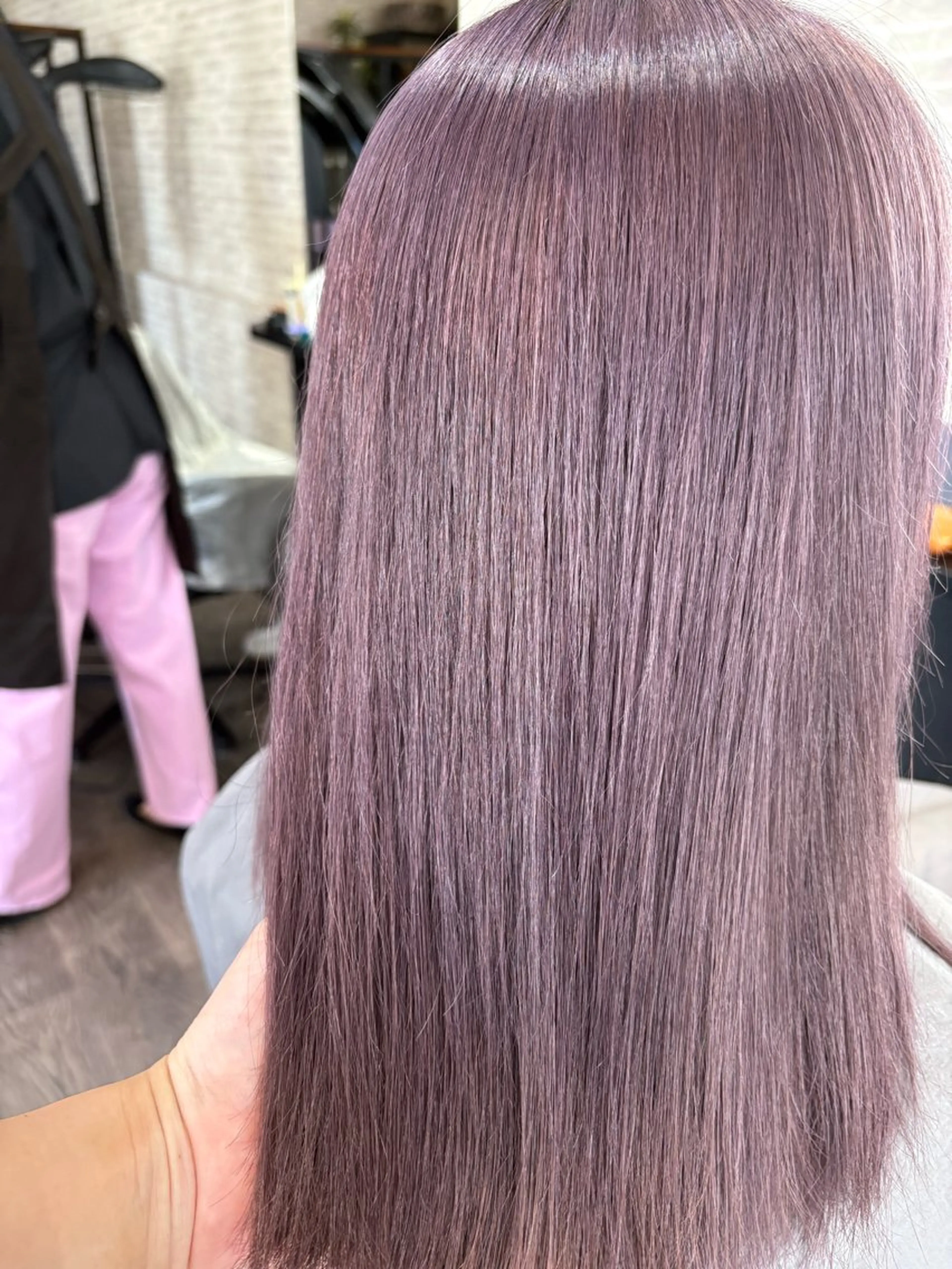 ミディアム ヘアカラー トリートメント Lilly【リリー】所属・Lilly 中谷友里のヘアスタイル