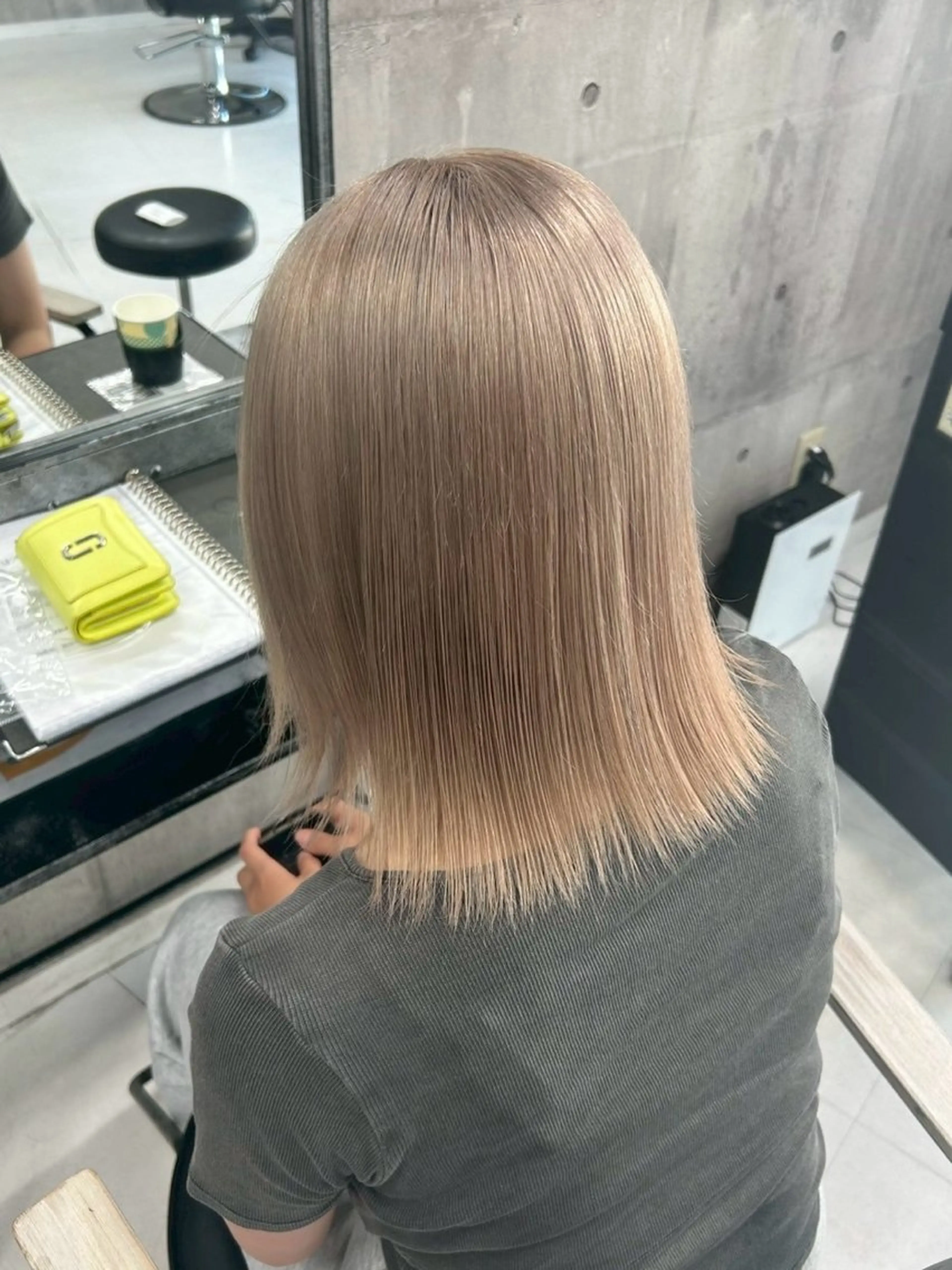 ロング カラー パーマ ヘアアレンジ メンズ キッズ ヘアカラー トリートメント レイヤー×ハイトーン / mihana🪐のヘアスタイル