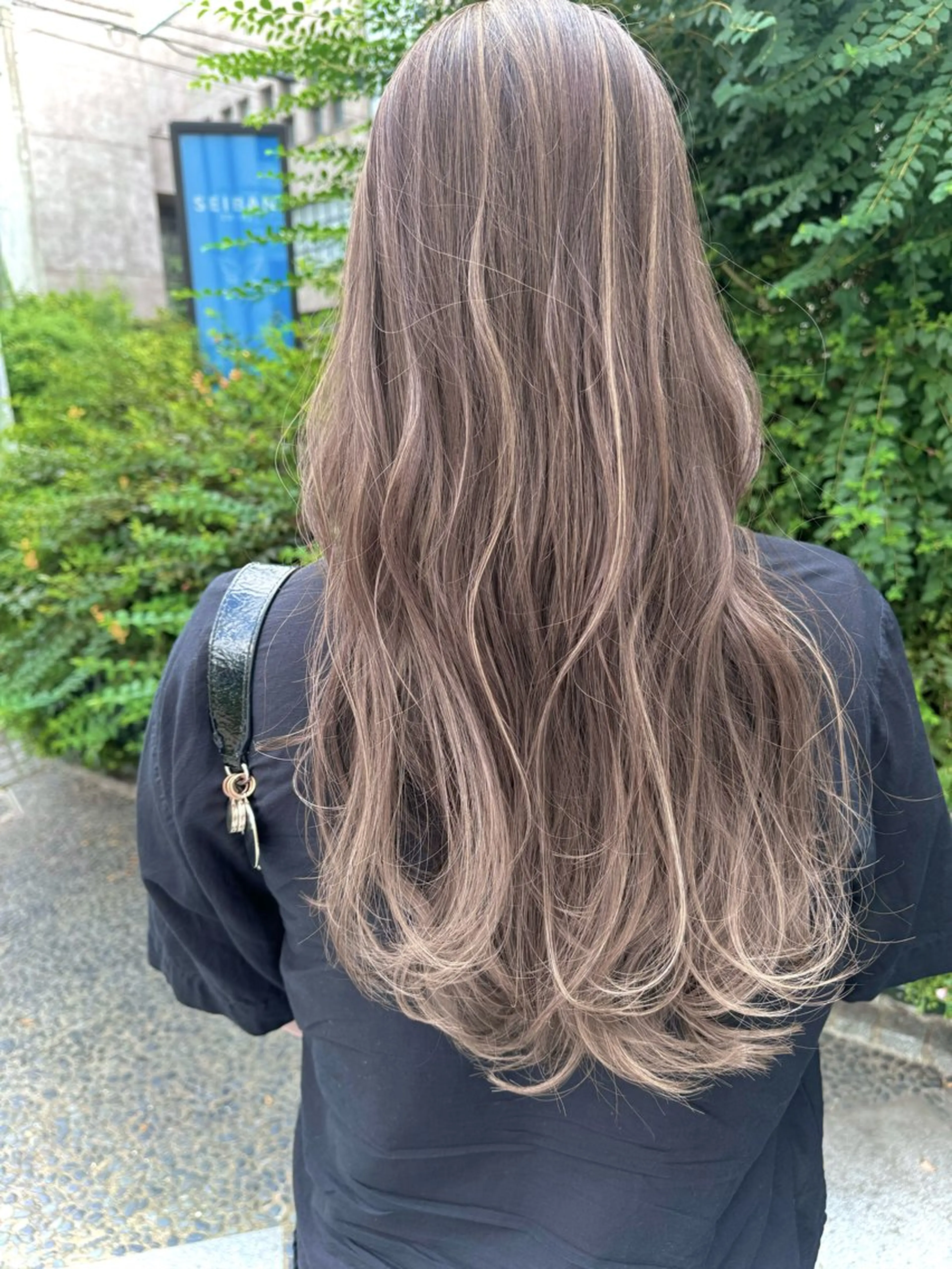 ロング ハイライト カット ヘアカラー トリートメント 恵比寿🤍似合わせ 艶髪育成特化 清水のその他イメージ