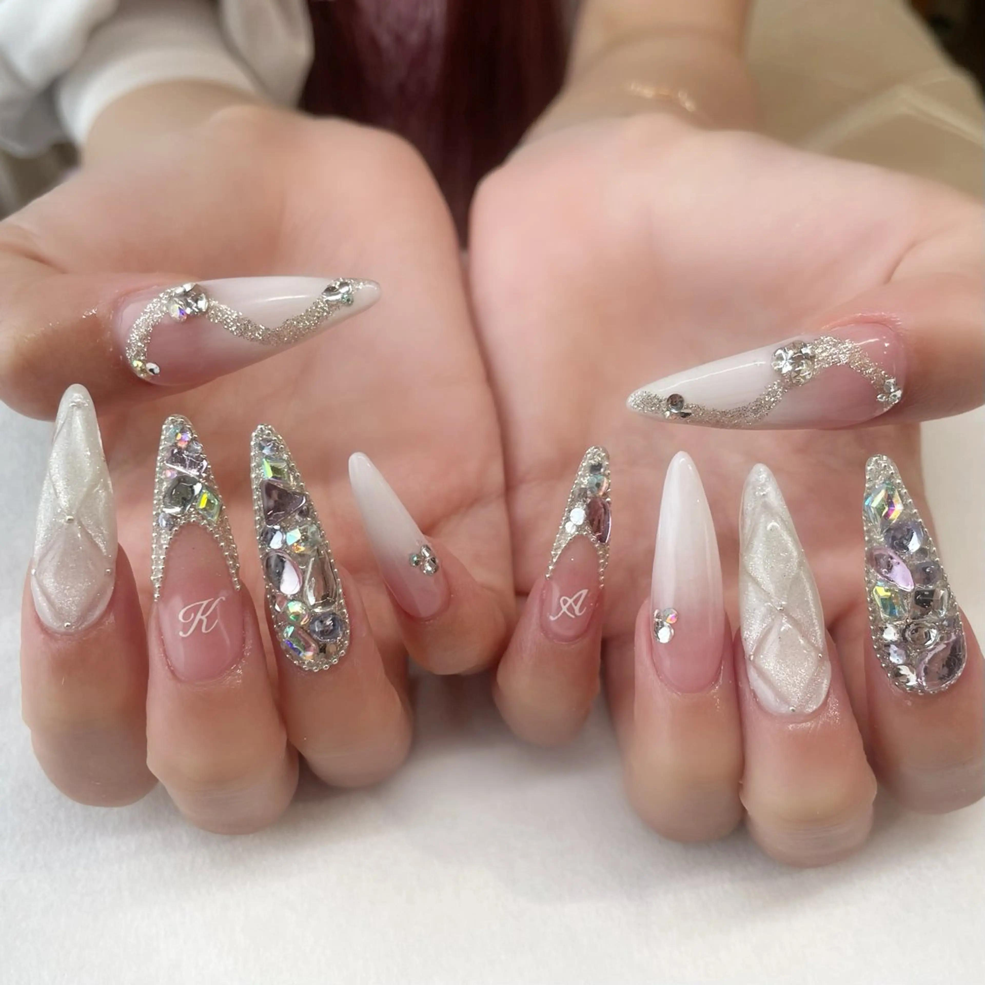 ネイル ハンドネイル 💎🐰 saki. m 🐰💎のネイルデザイン