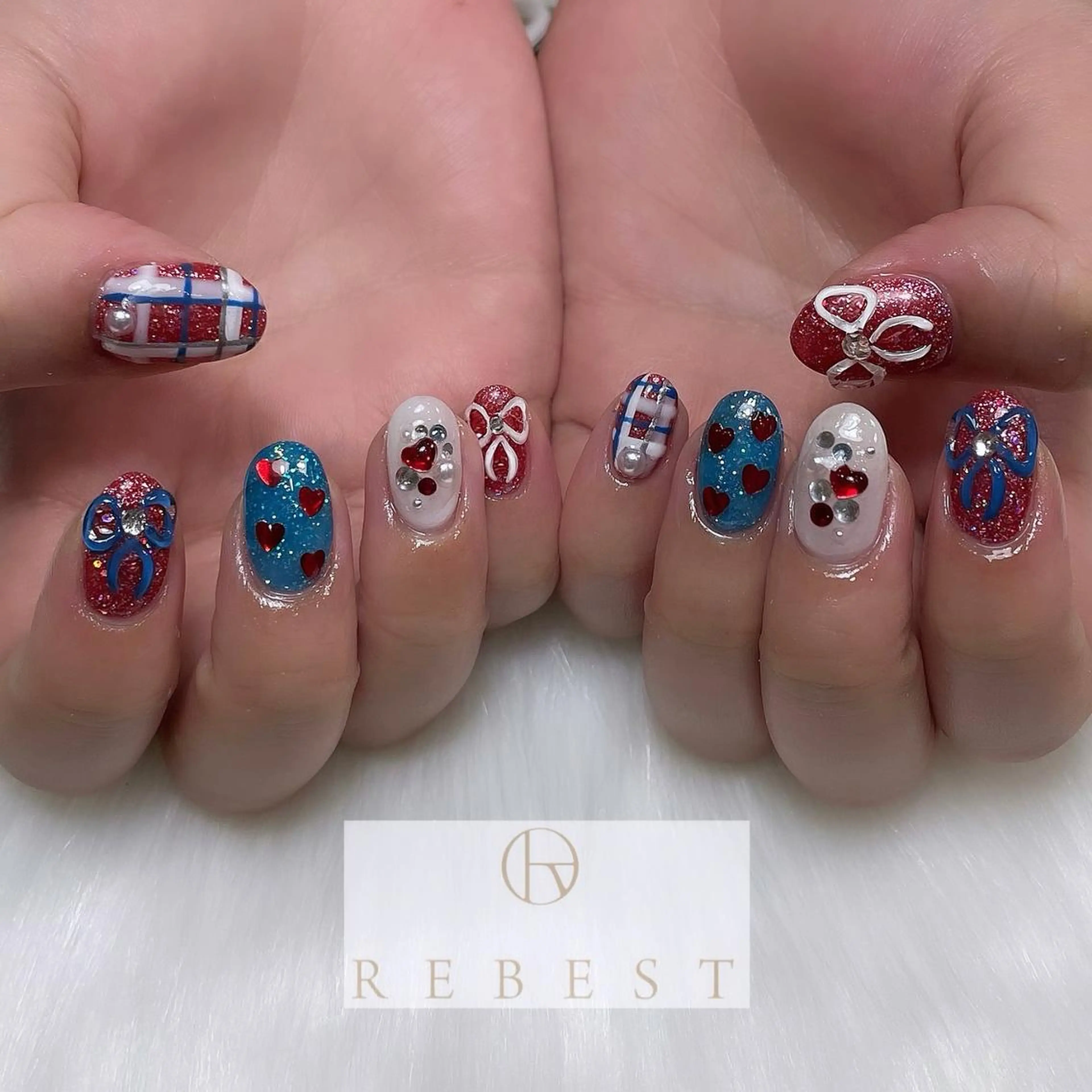 ネイル nailist SENAのネイルデザイン