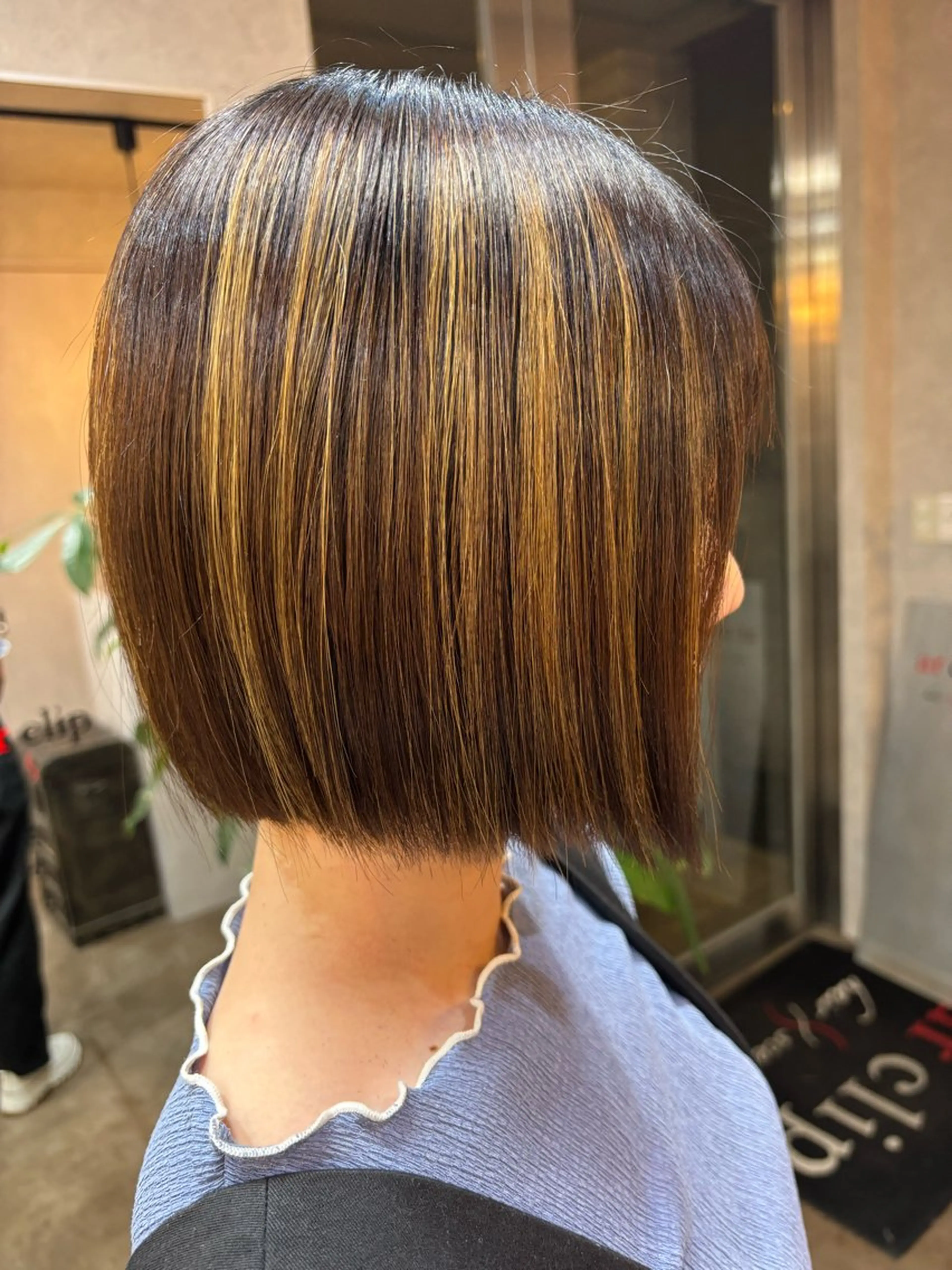 ショート 切りっぱなしボブ ボブ 💜髪質改善/ 艶カラー/ミナ🩷のヘアスタイル