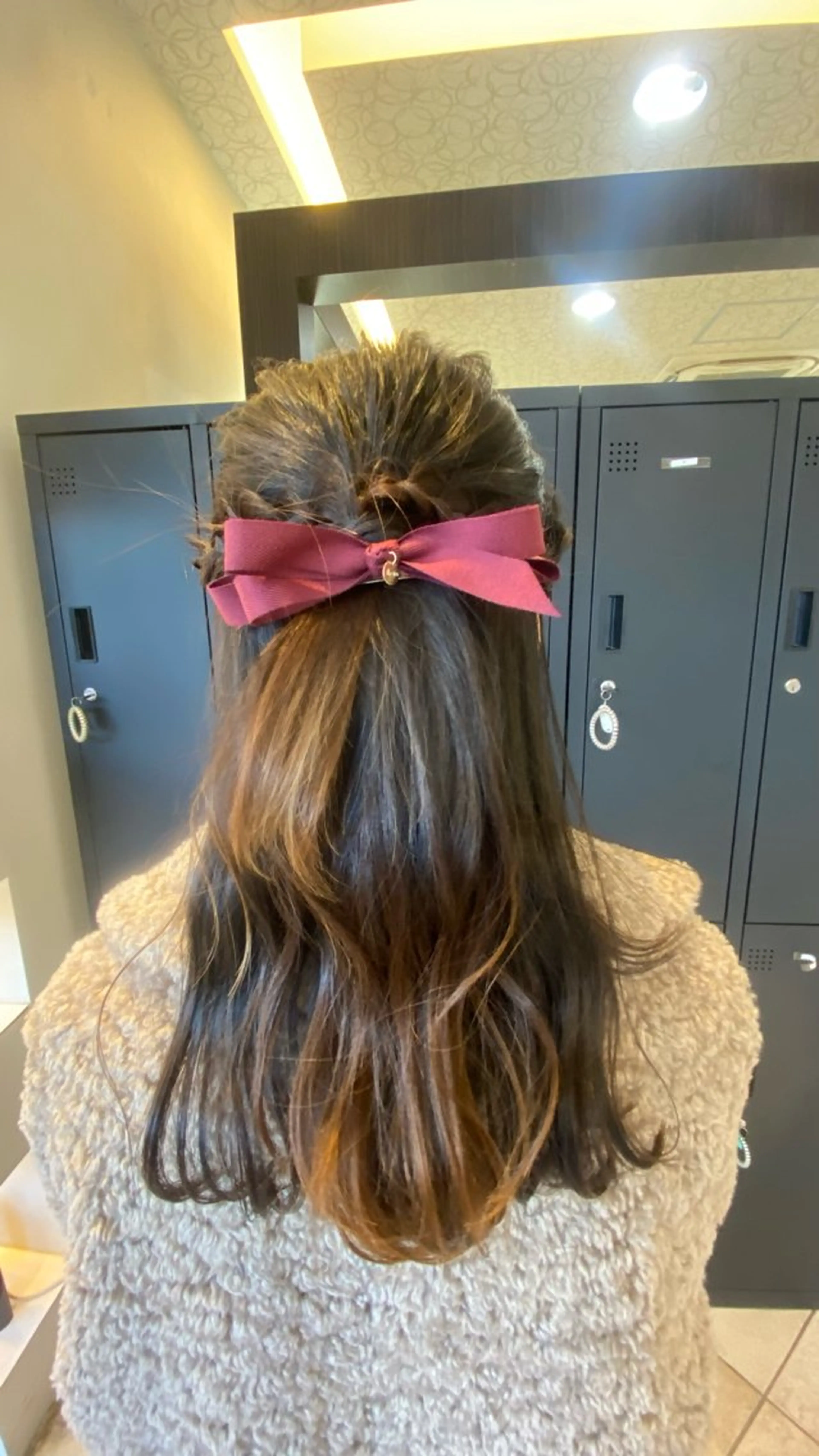 ヘアアレンジ seina🩰 ブリーチ/ヘアセットのヘアスタイル