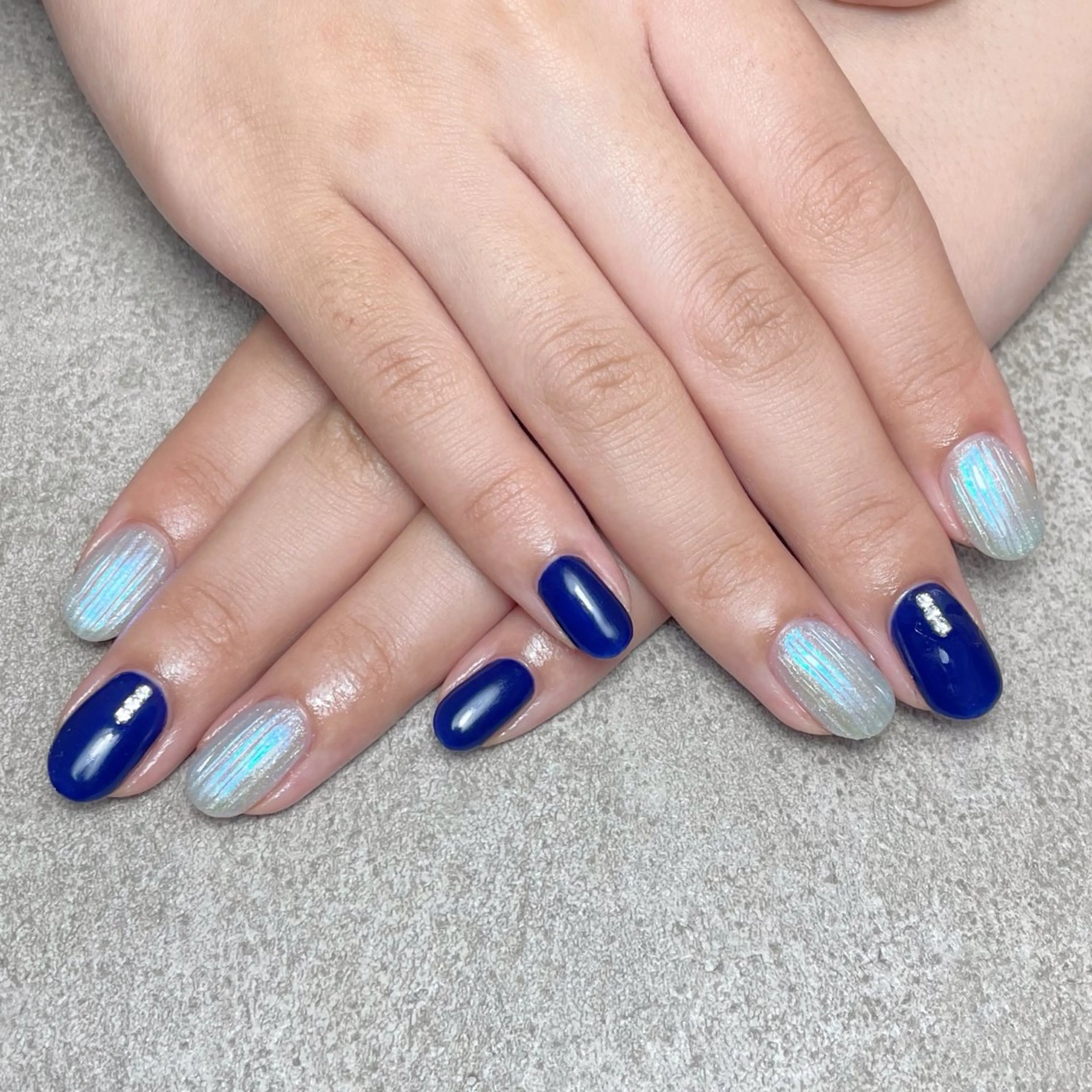 ネイル ハンドネイル nailroom DIASOMNIAのネイルデザイン