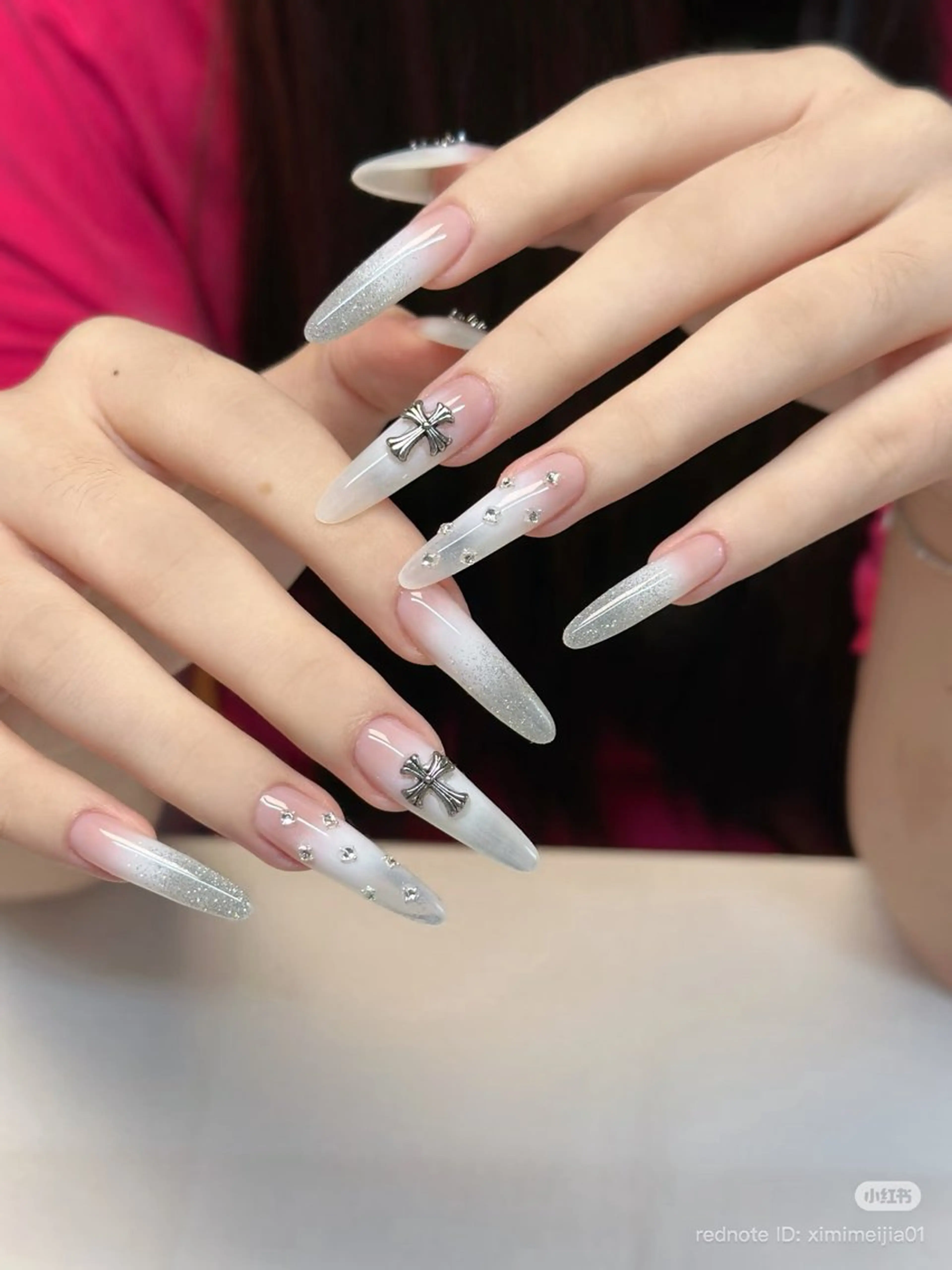 ネイル フレンチネイル キラキラネイル 韓国ネイル シンプルネイル ワンホンネイル ハンドネイル MEI Nailのネイルデザイン
