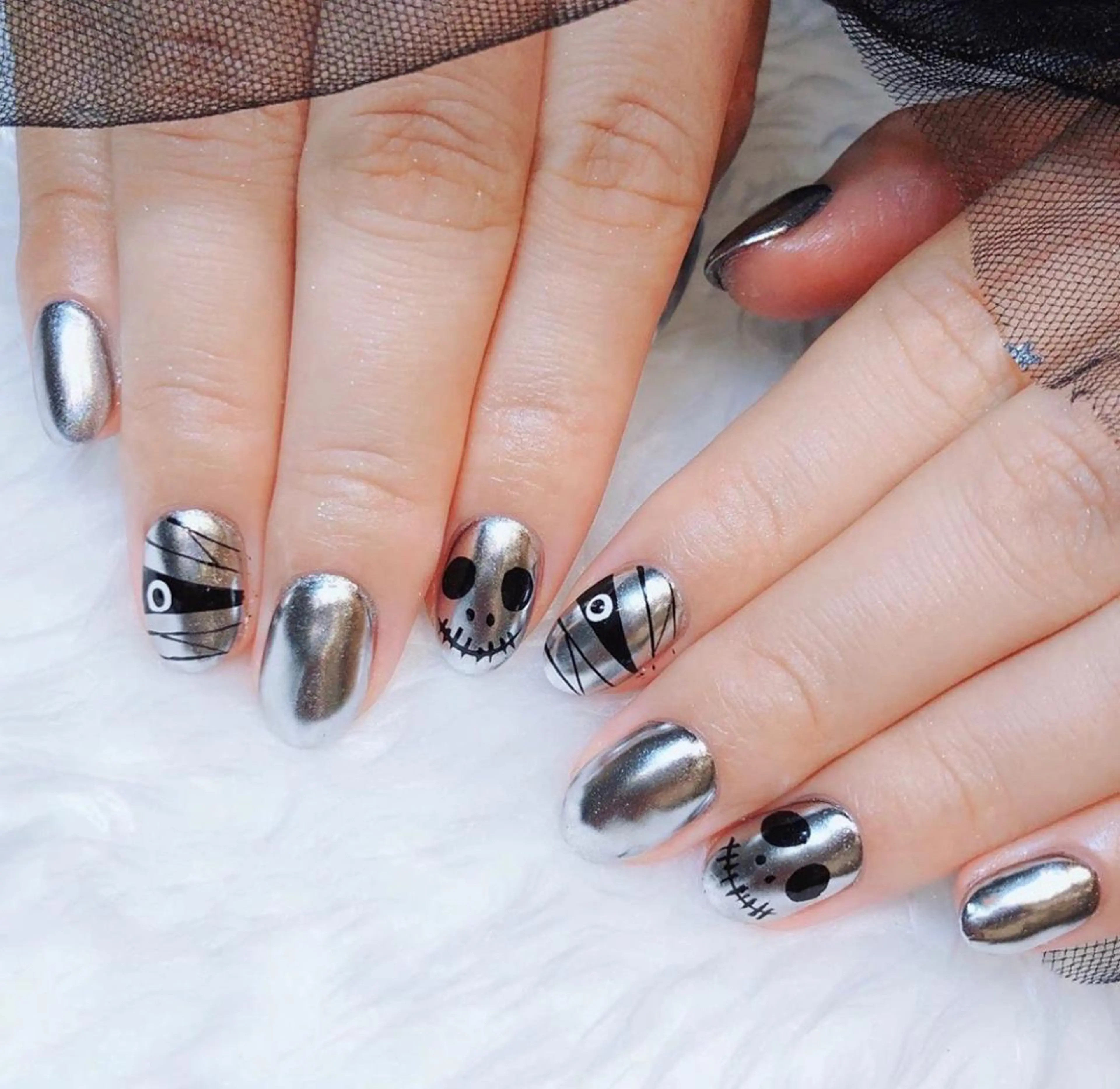 ロング カラー ネイル ミラーネイル Q Free nailsのネイルデザイン
