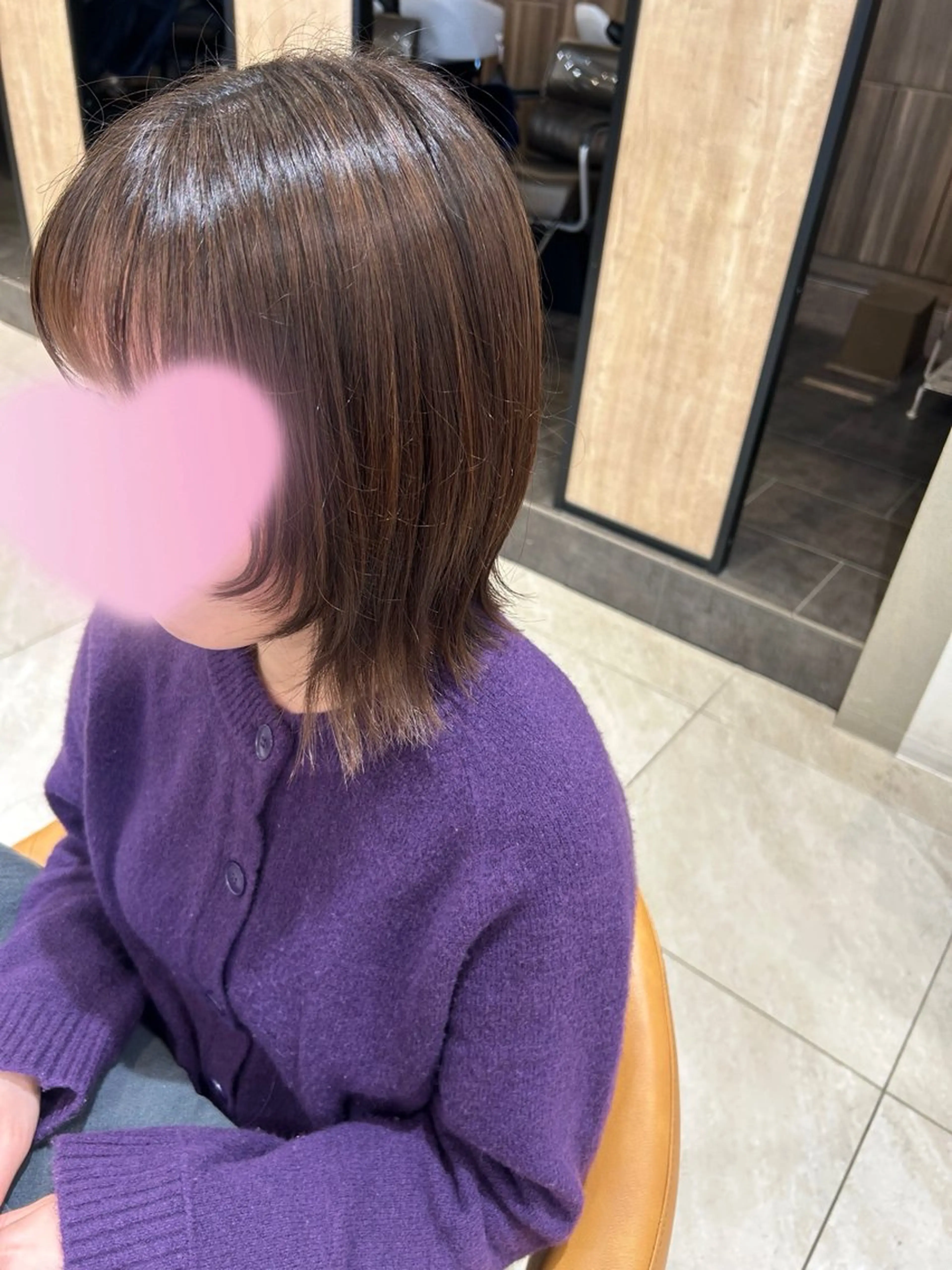 ミディアム 顔周りカット レイヤーカット 横田 まおのヘアスタイル