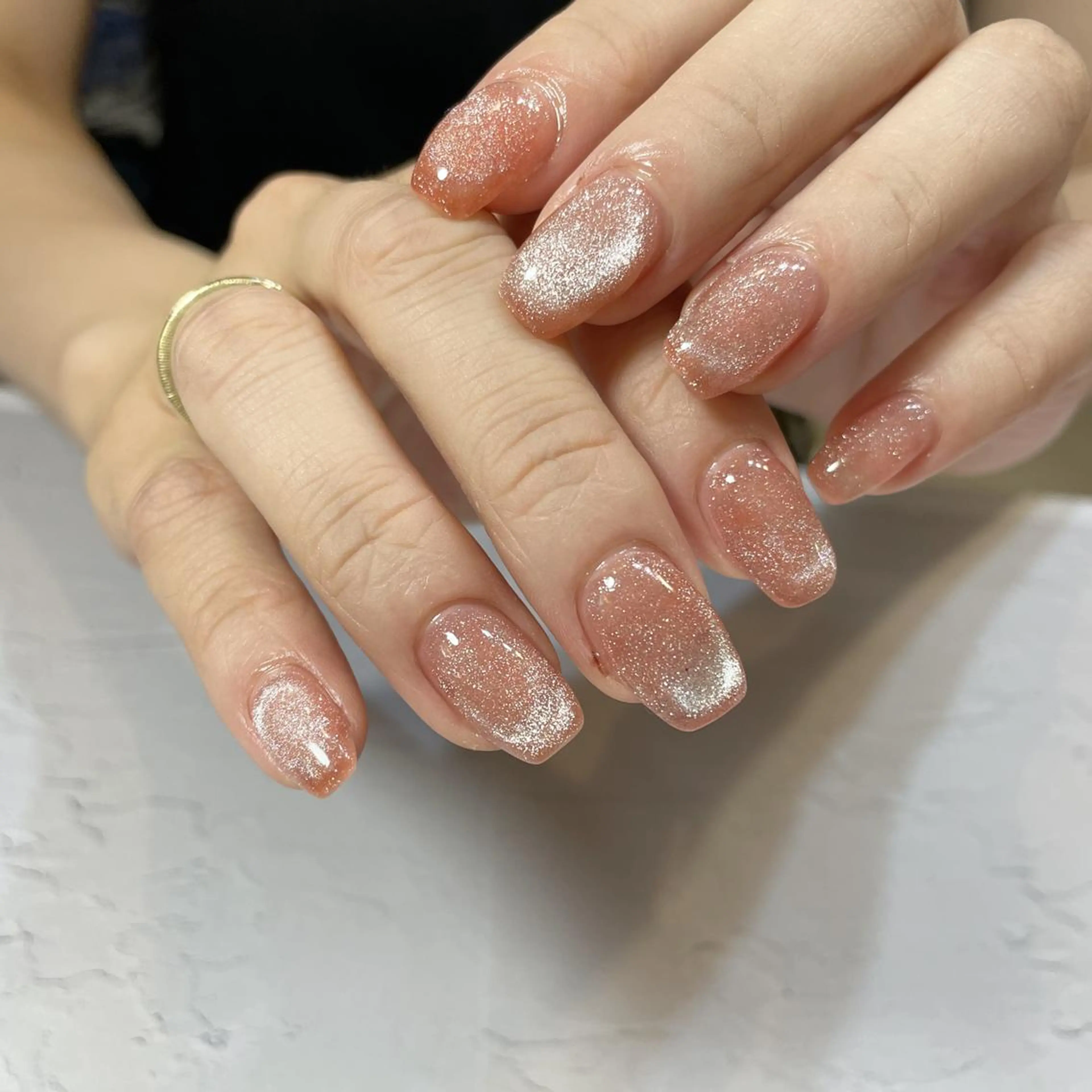 《ケア&オフ込み》マグネットネイル💅（フィルイン）の写真