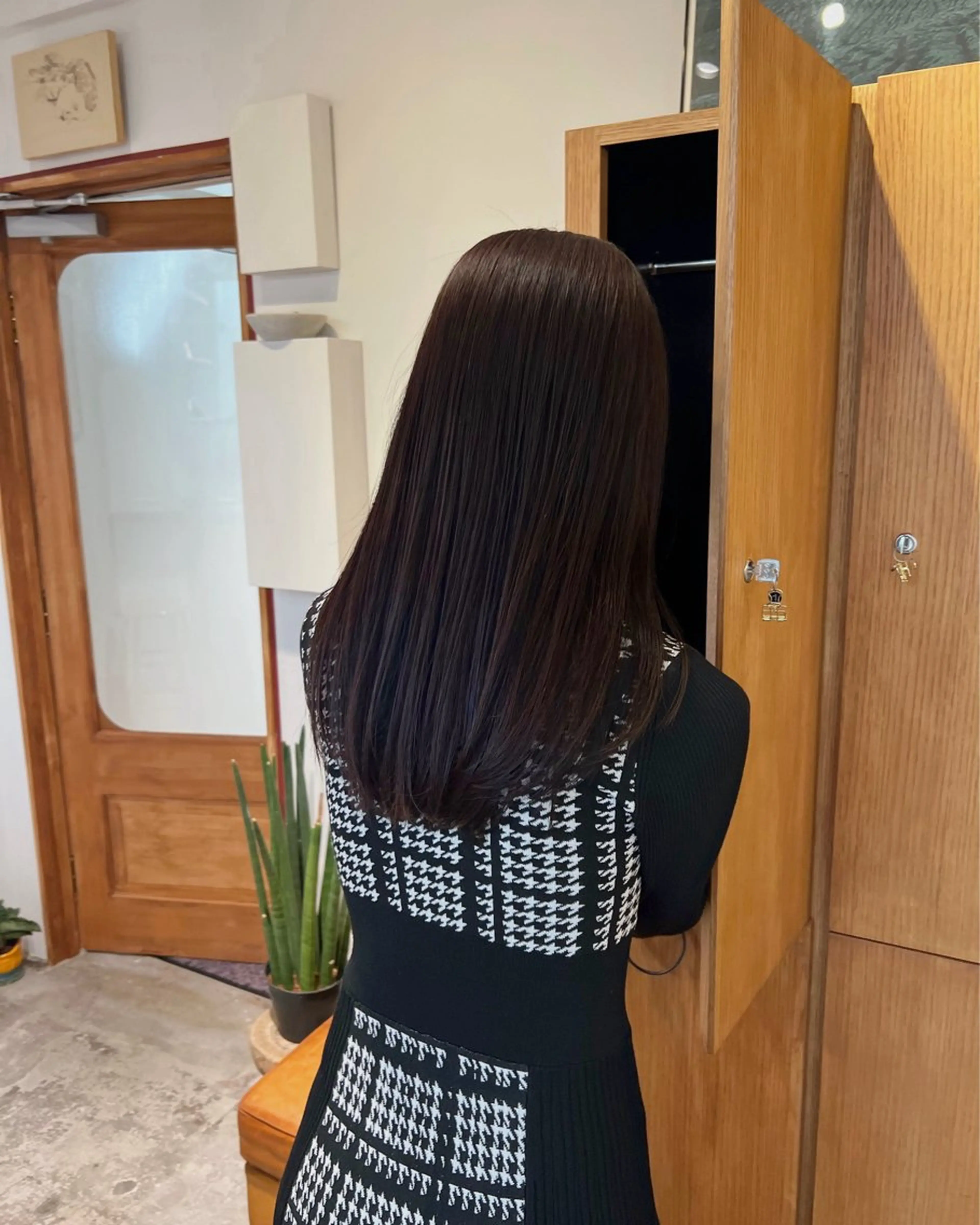 カラー aiko【艶カラー ・ミニモ年内で終了】のヘアスタイル