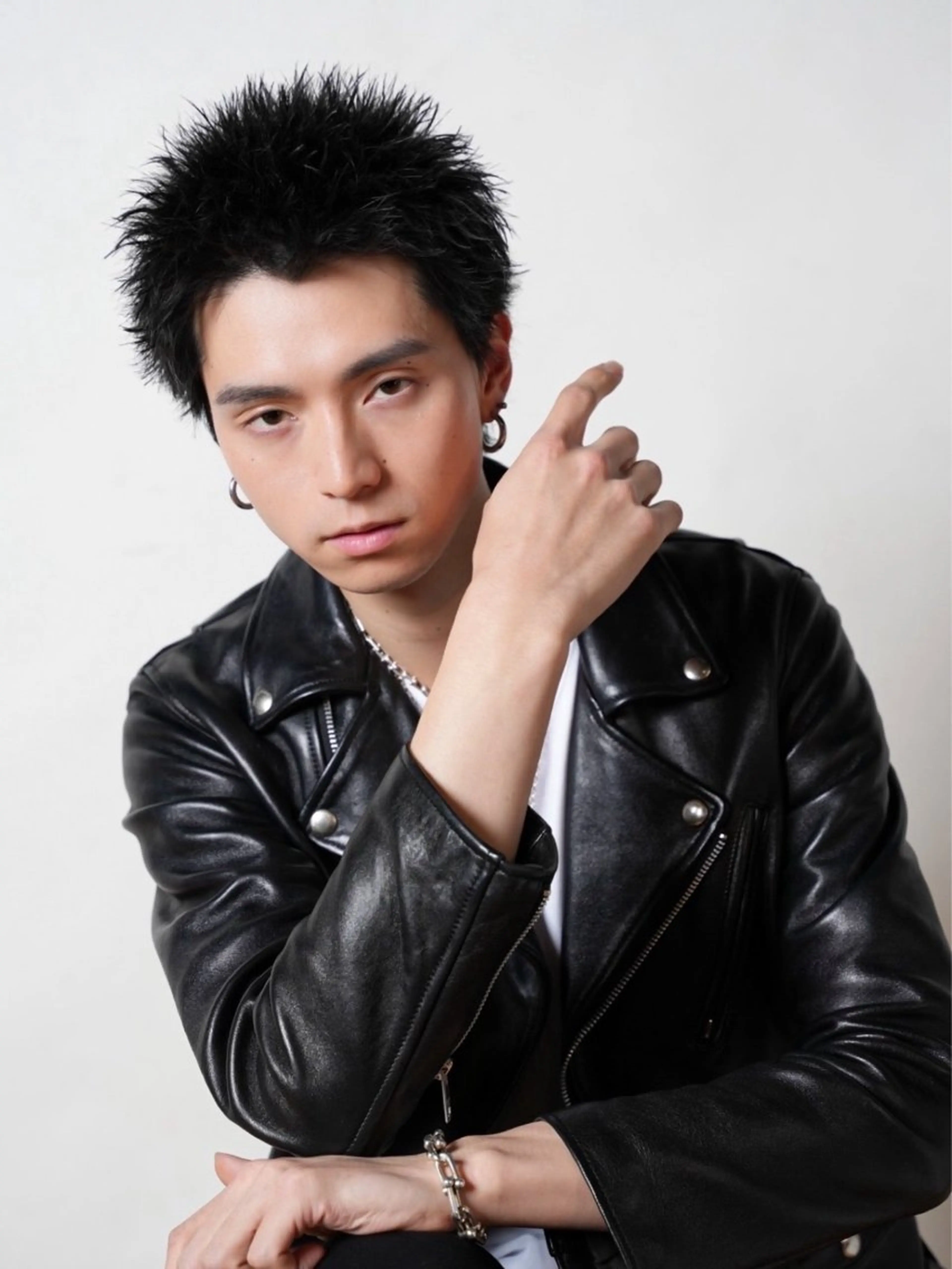 ショート パーマ メンズ カット パーマ パーマ職人🔥／短髪 執行役員／YUTAのヘアスタイル