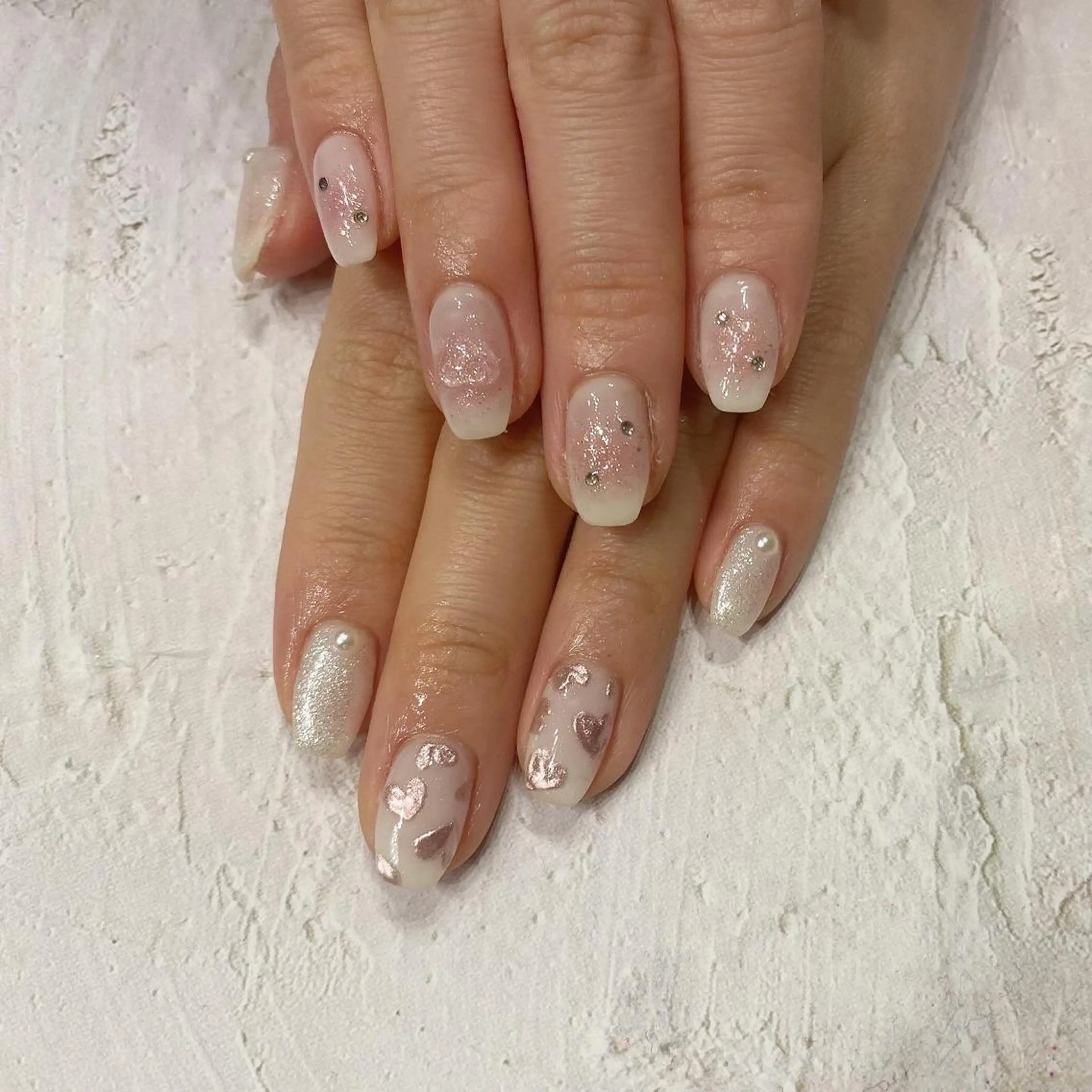 ネイル クリアネイル ガーリー ハート 韓国ネイル ミラーネイル ハンドネイル melumooi nailのネイルデザイン