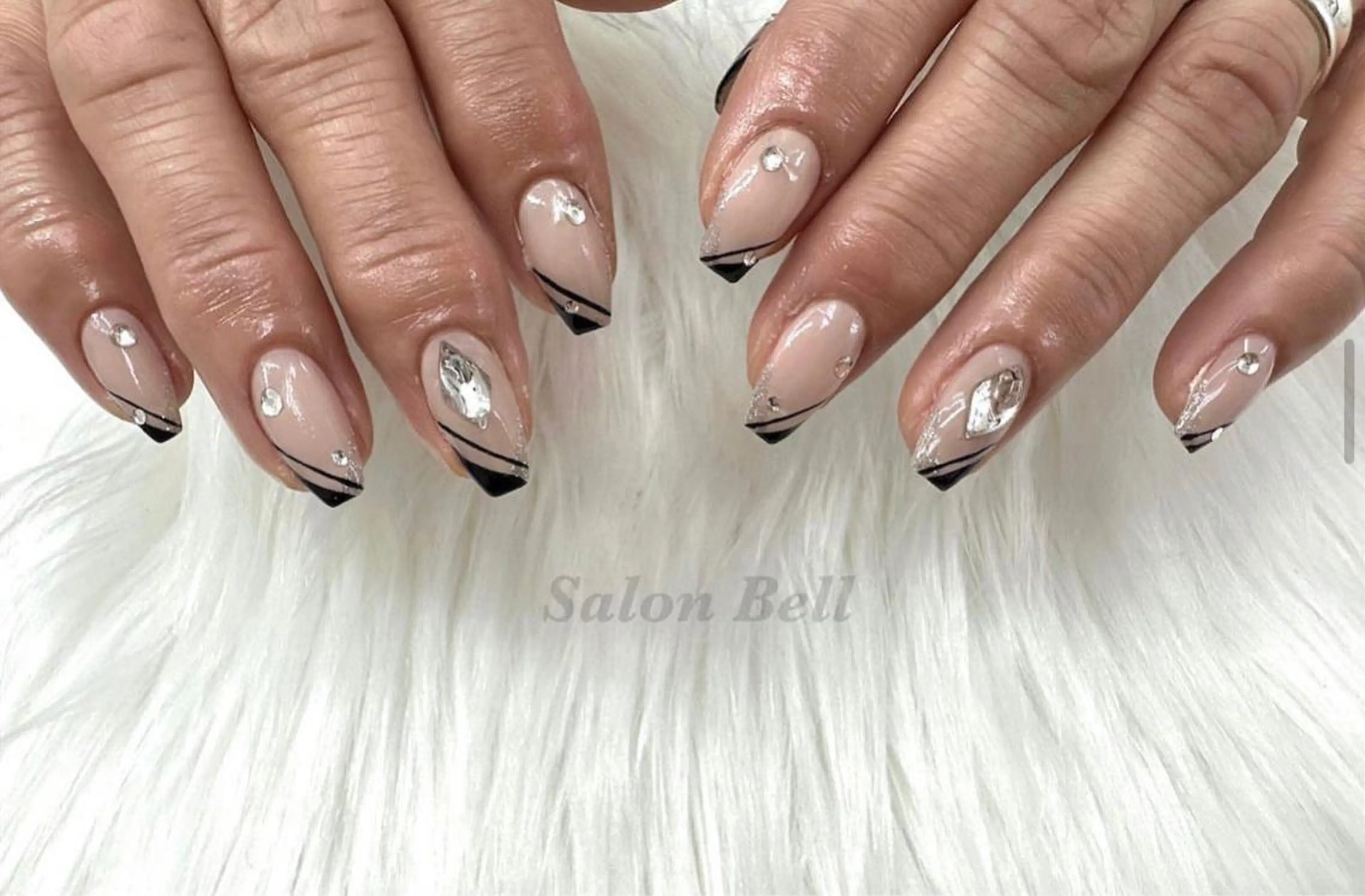 ネイル Bell 富田林店 SAYAKAのネイルデザイン