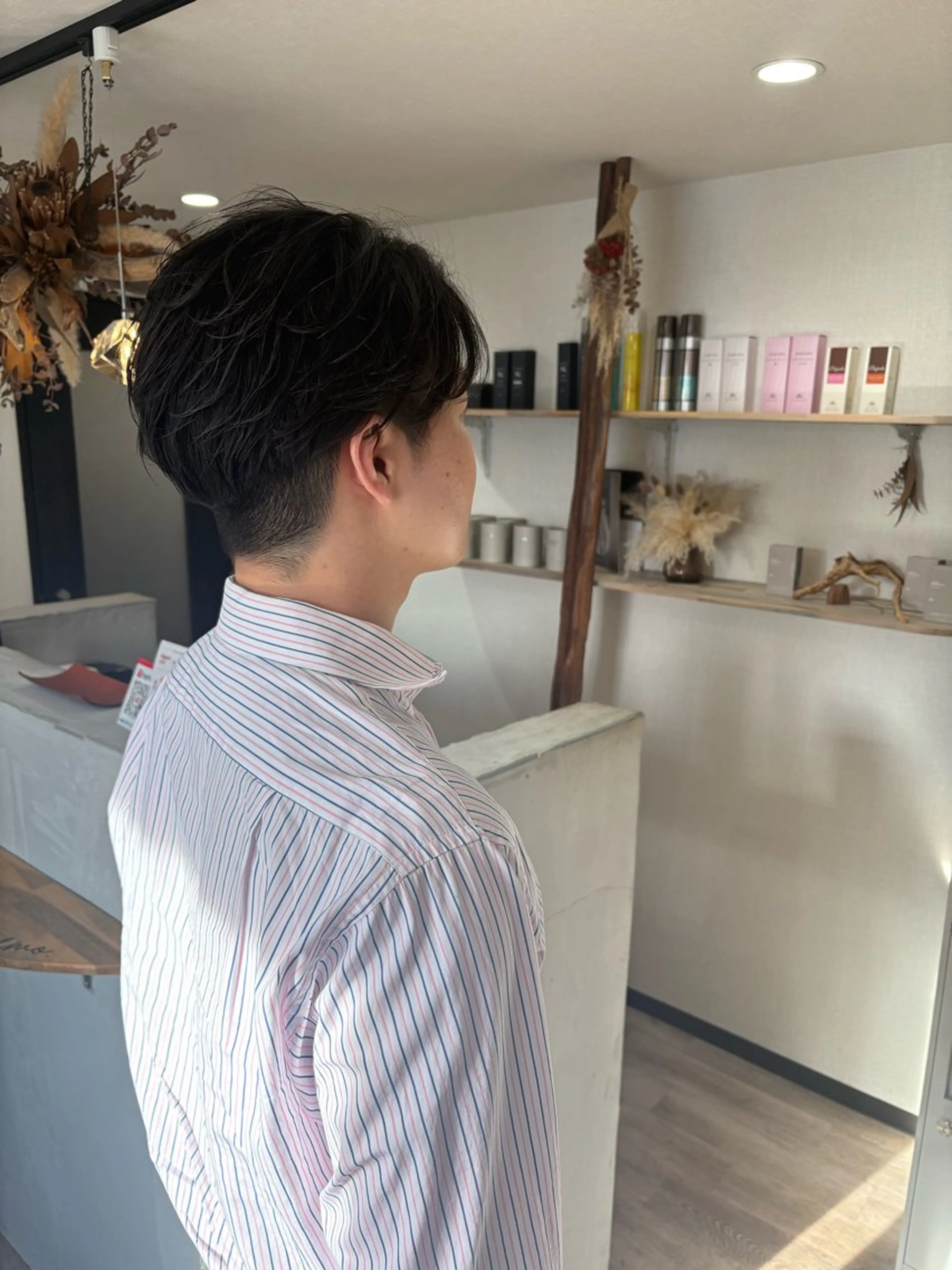 メンズ センターパート カット ふわりhair💭 emo.中澤慶のヘアスタイル