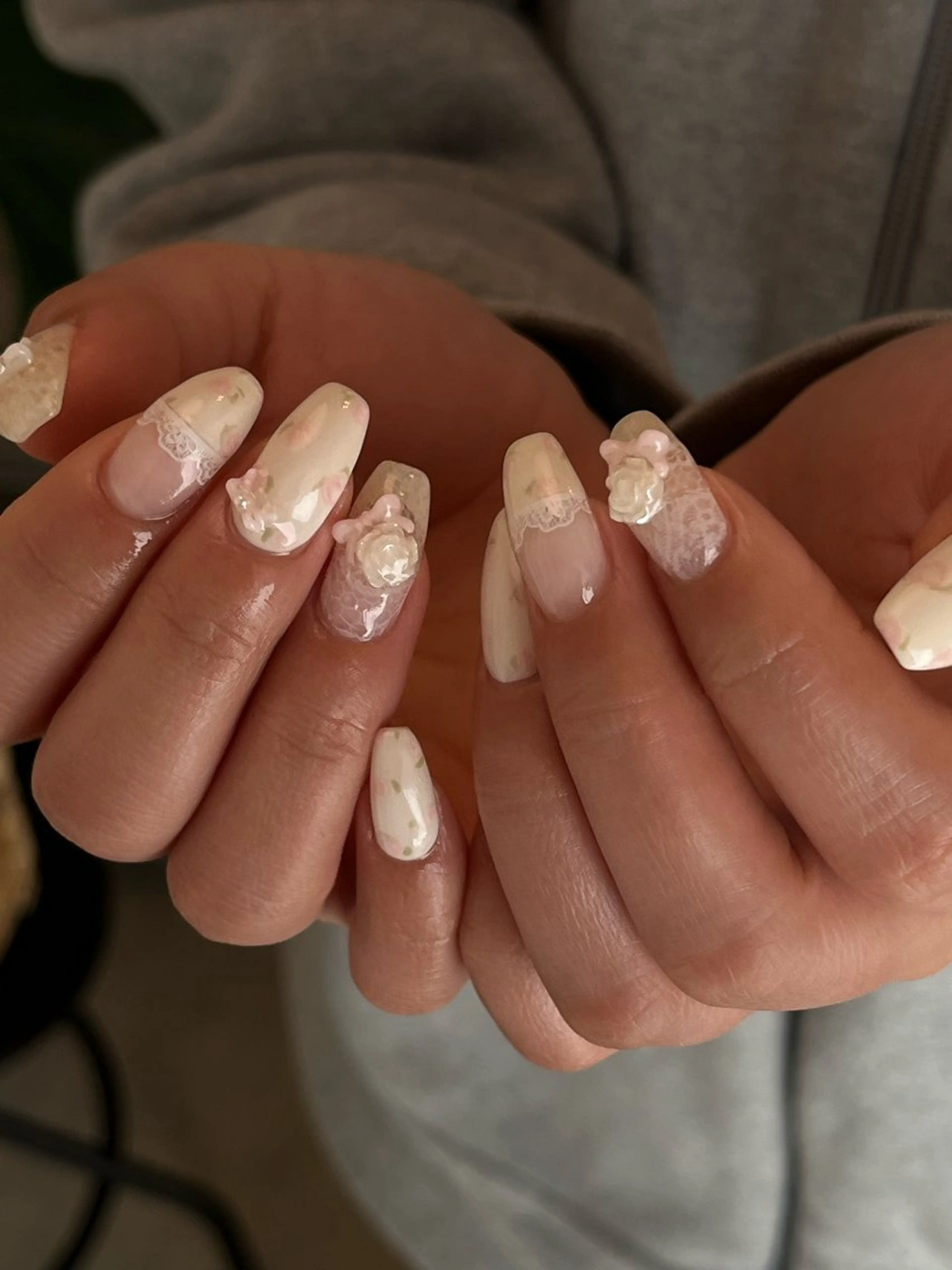 ネイル ハンドネイル aiu  ｱｲﾕｰ ちひろのネイルデザイン