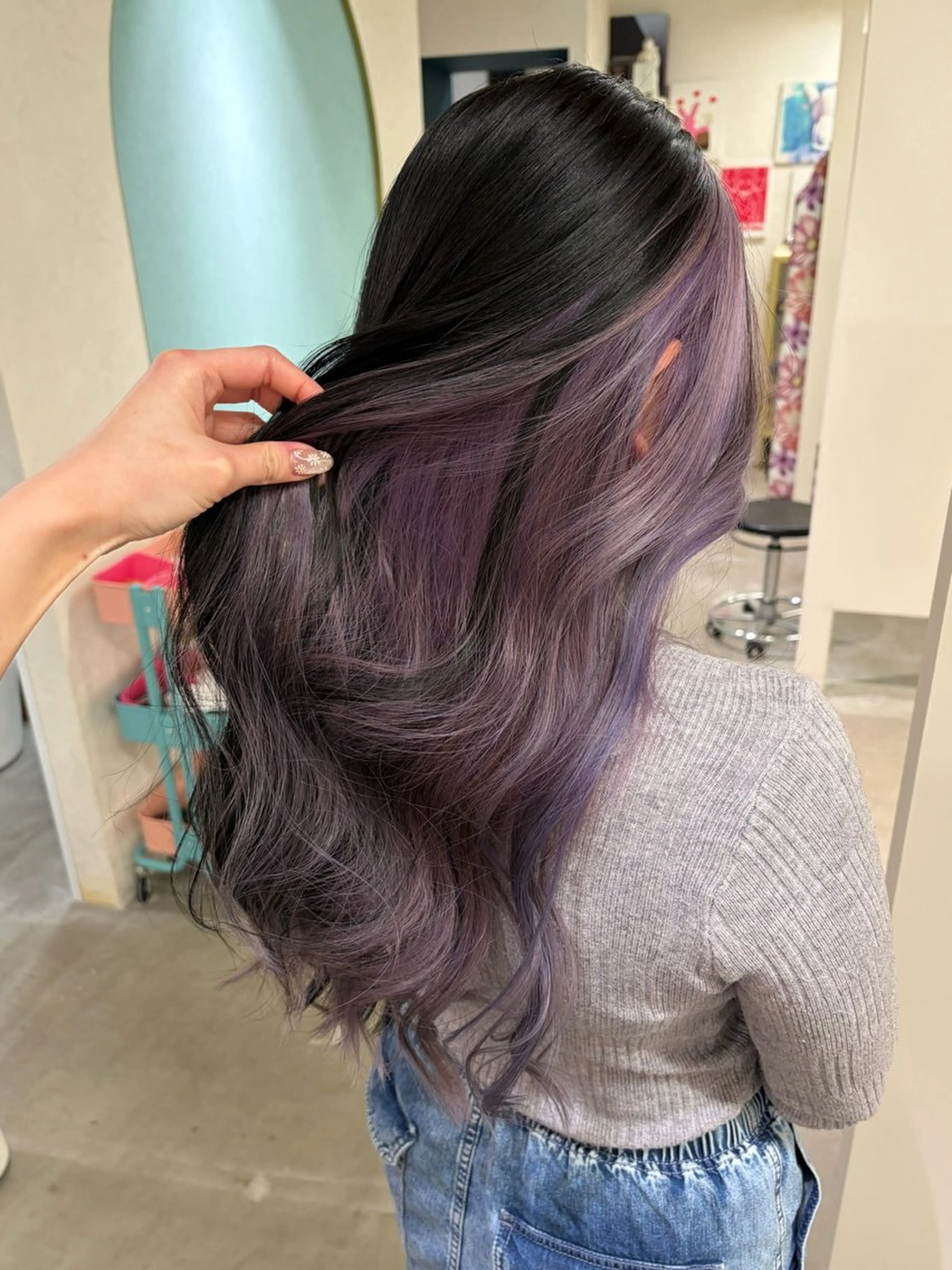 ロング ヘアカラー 安井まゆ _Box mico.のヘアスタイル