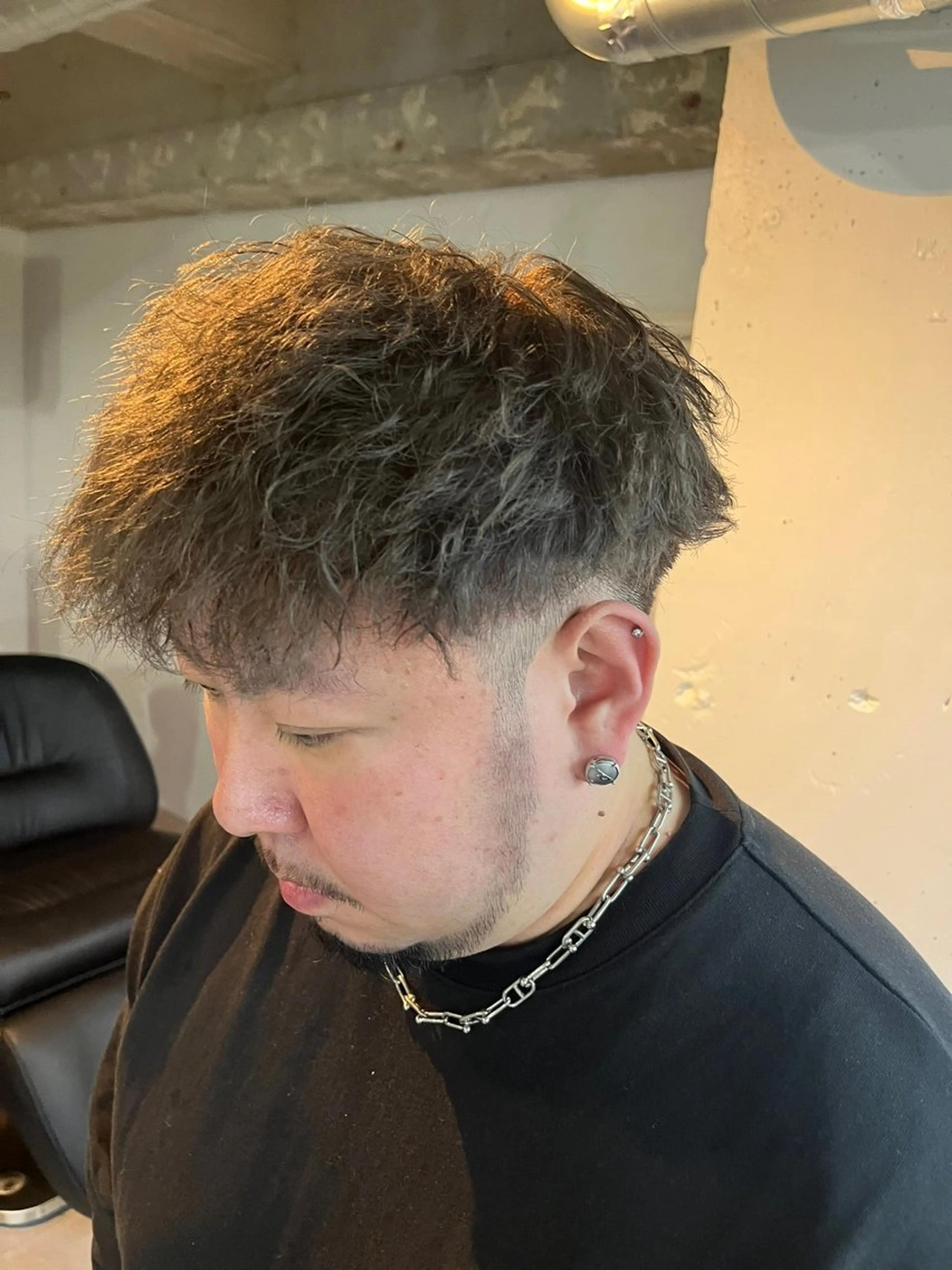 パーマ YUJIN 似合わせメンズカットのヘアスタイル