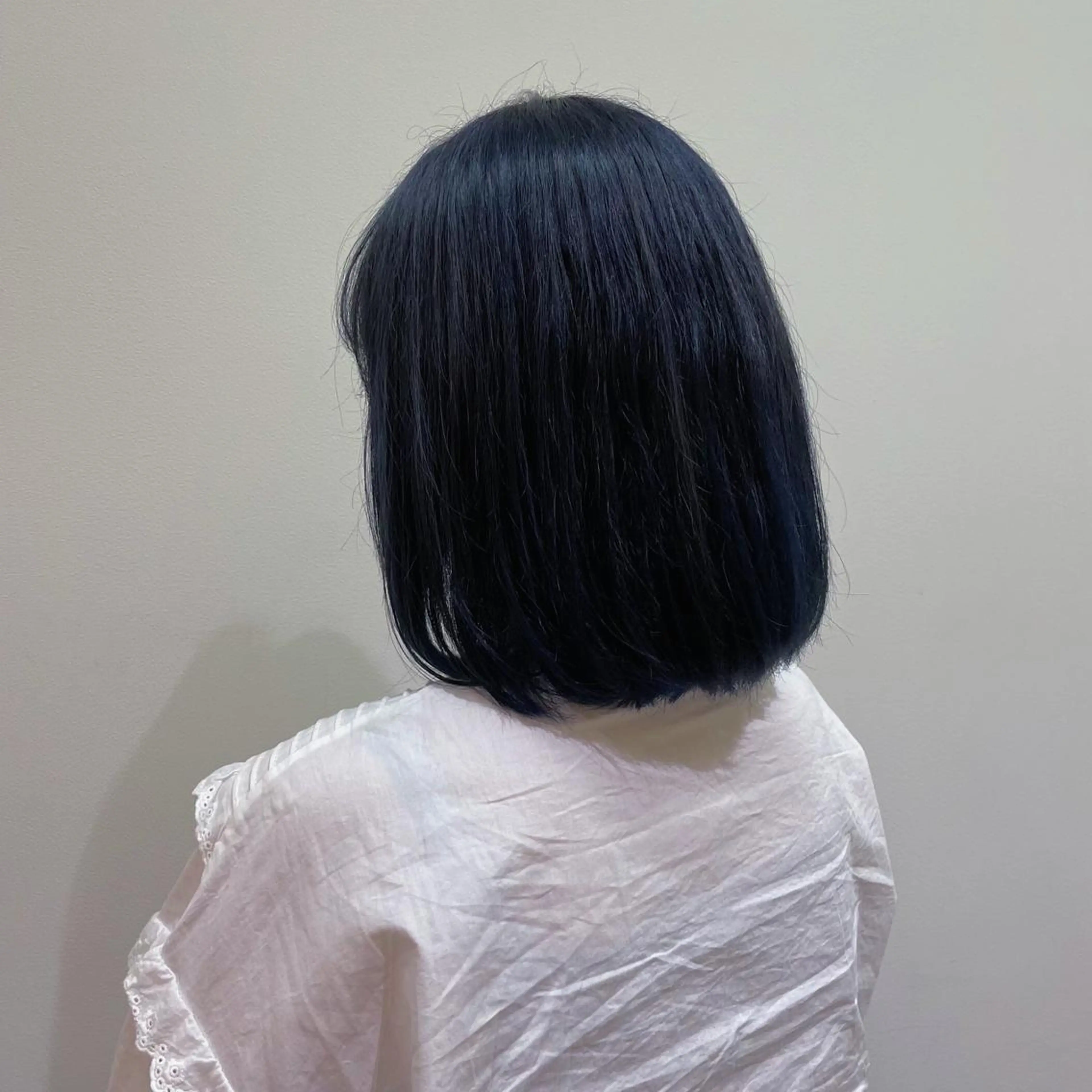 ミディアム カラー ネイビーカラー 森 愛佳のその他イメージ