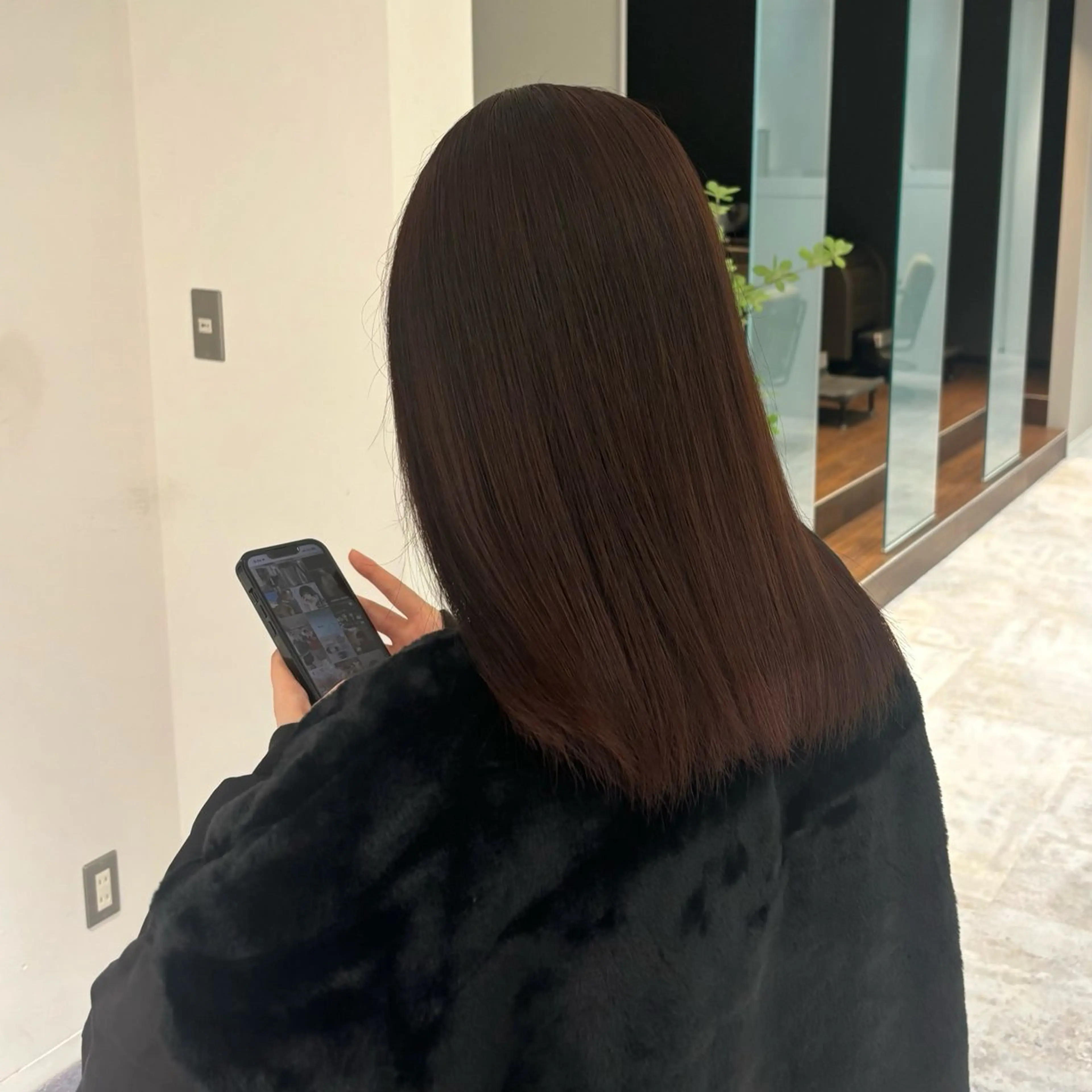 ミディアム カラー ブラウンカラー ピンクカラー 田名部 愛乙のヘアスタイル