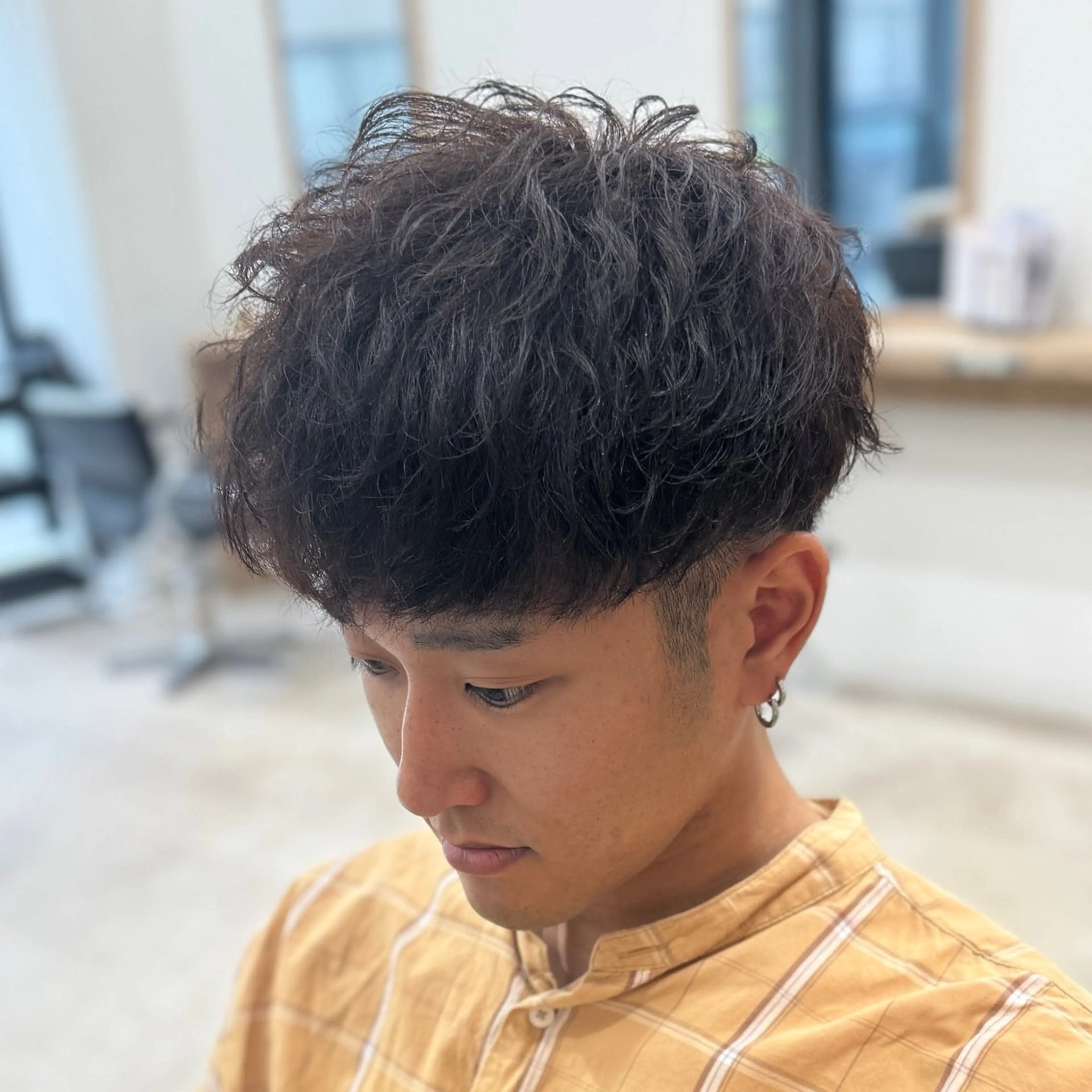 ショート メンズ マッシュ カット 山中 翔平のヘアスタイル