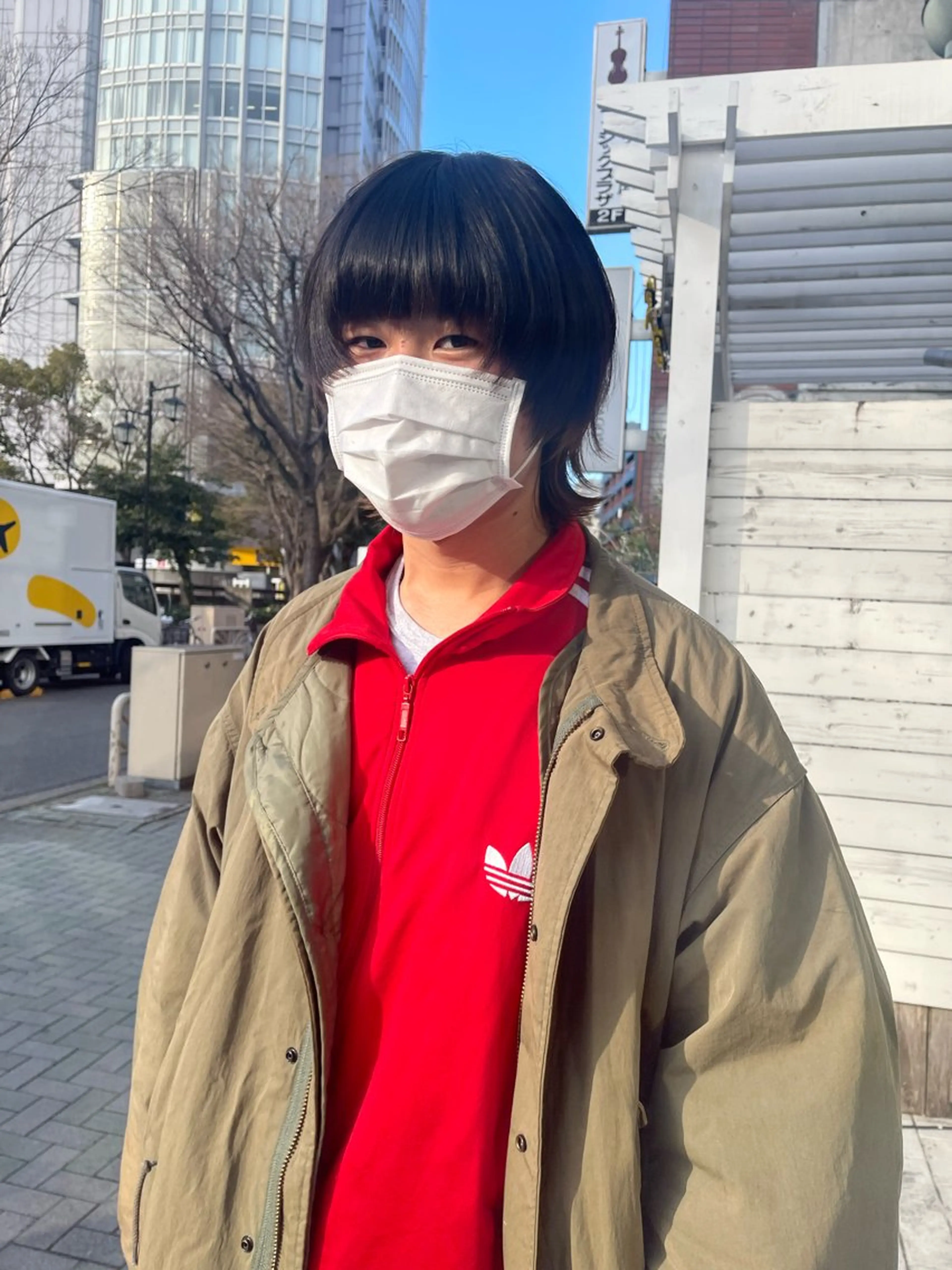 ミディアム パーマ メンズ ミディアムパーマ メンズパーマ メンズウルフカット ウルフカット 酸性ストレート guild.所属・アトム/ウルフ パーマ/レイヤーのヘアスタイル